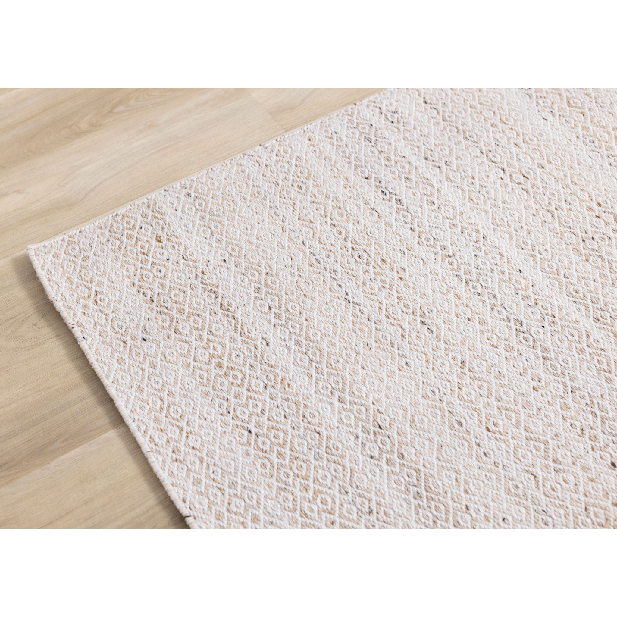 Premium 5x8 Aspen Area Rug - Soft Plush Shaggy Rug for Living Room, Bedroom - Non-Slip Comfortable Floor Carpet for Home Decor (Beige) - Perfect for Cozy Spaces & Family Gatherings