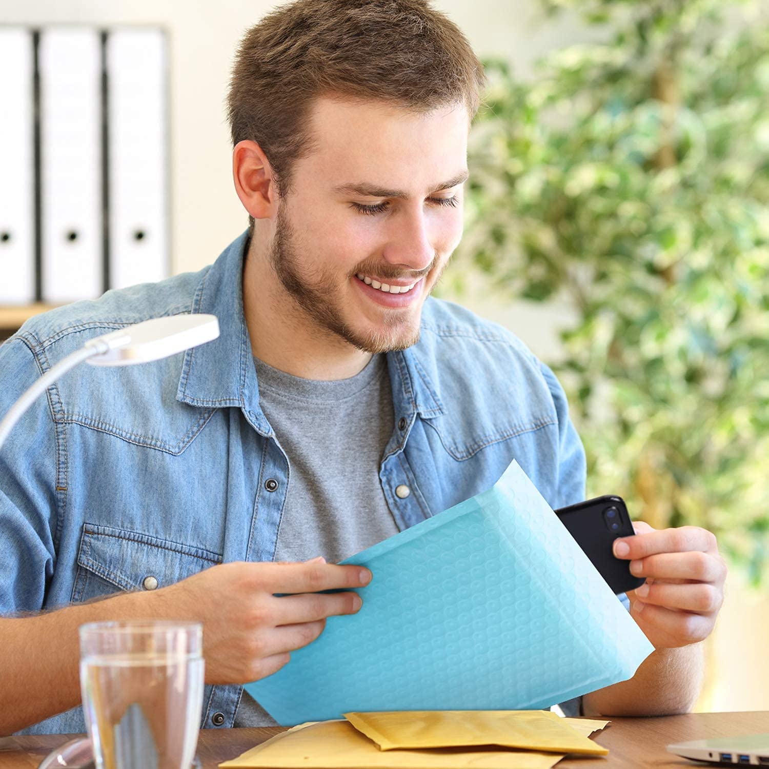 8.5x12 Bubble Mailer Padded Envelope - Waterproof & Tear-Resistant Shipping Envelopes for Ecommerce, Small Packages & Documents | Blue | Perfect for Online Sellers, Amazon FBA & USPS Shipping
