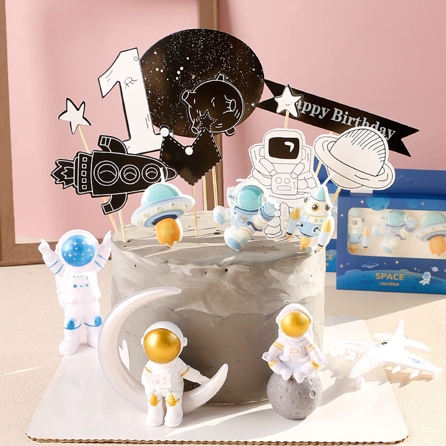 Astronaut Series Birthday Candles - Cute Spaceship & Rocket Cake Candles for Kids, Baby Shower & Themed Parties | Cake Decorations & Party Supplies | Perfect for Space-Themed Birthday Celebrations & Children's Events