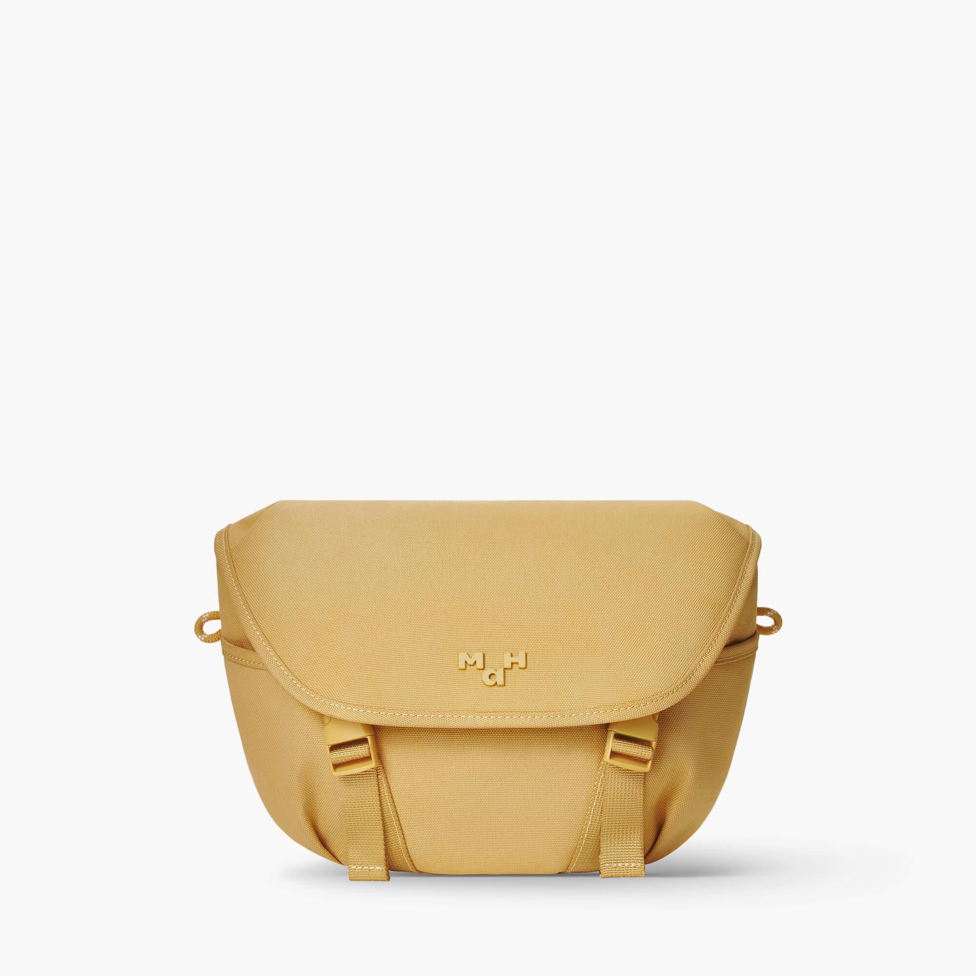 Young Tour Hip Pack | Rattan Waist Bag for Women & Men | Trendy & Lightweight | Perfect for Travel, Hiking & Festivals