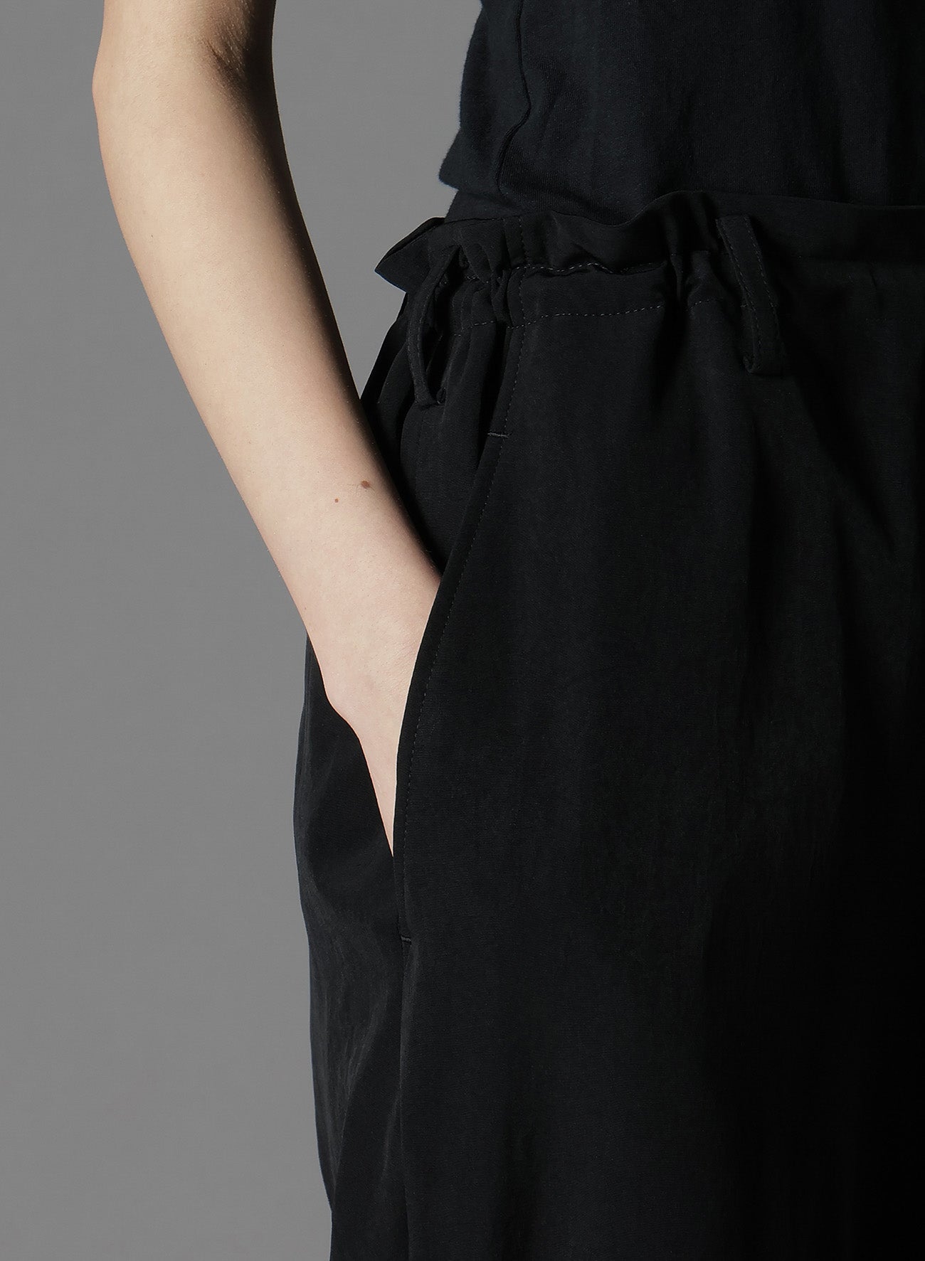Elegant Crepe de Chine Hem Belt Pants for Women - Comfortable & Stylish Trousers for Office, Party & Casual Wear