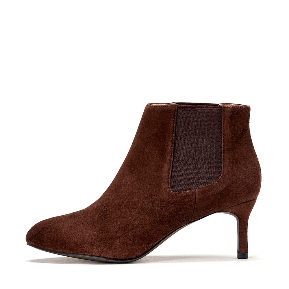Chocolate Brown Ankle Boots for Women - Stylish & Comfortable Fall & Winter Fashion Booties for Casual Outfits & Office Wear