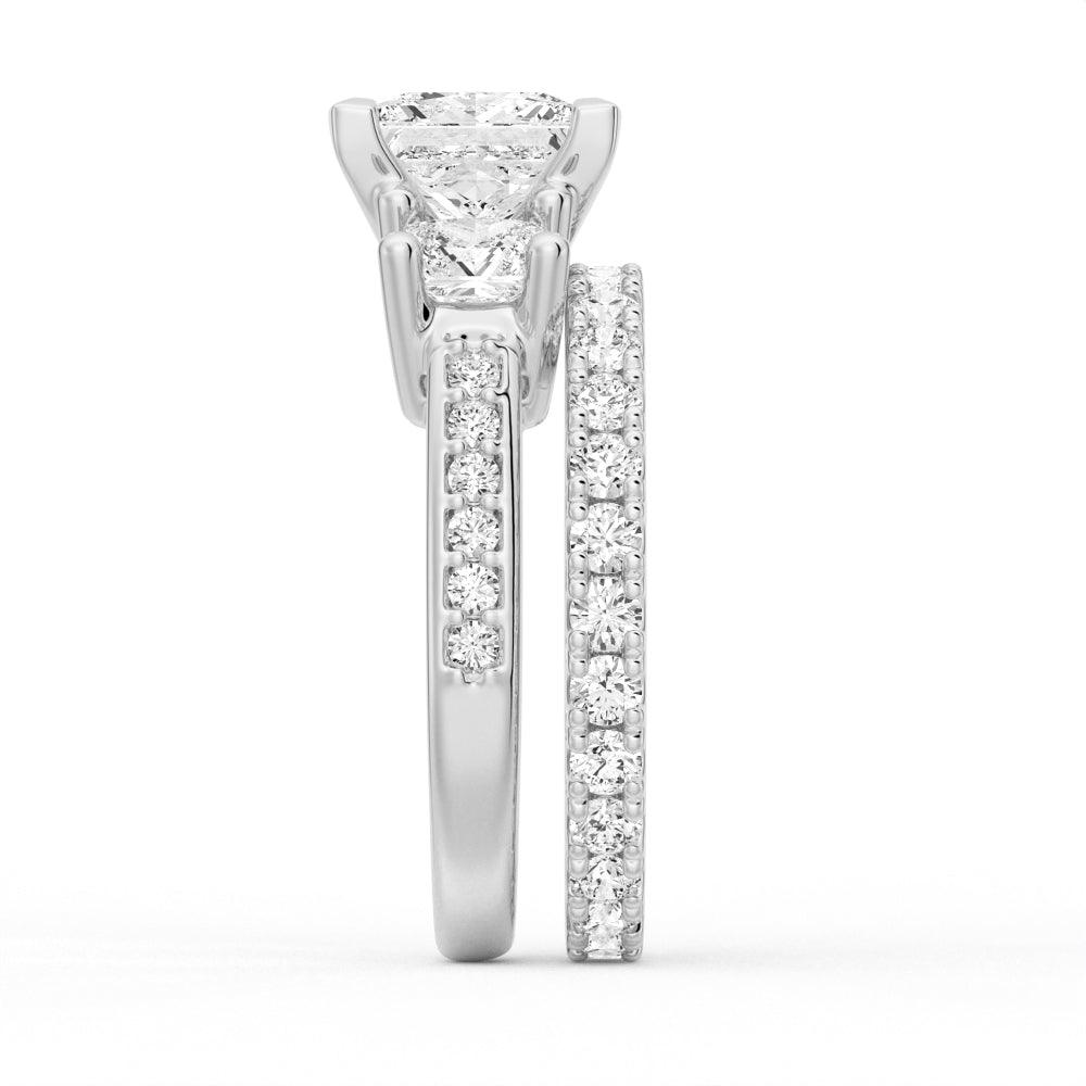 Princess Cut Three Stone Moissanite Engagement Ring - Vintage Style Wedding Band for Women, Perfect for Proposals, Anniversaries & Special Occasions