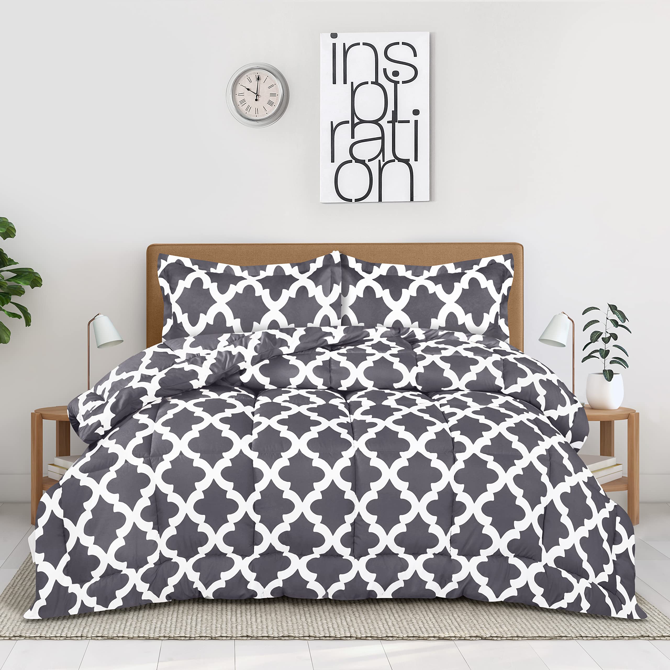 Utopia Bedding King Size 3-Piece Comforter Set with 2 Pillow Shams - Soft Down Alternative Bedding - Machine Washable Grey Comforter - Perfect for Master Bedroom, Guest Room & Cozy Home Decor
