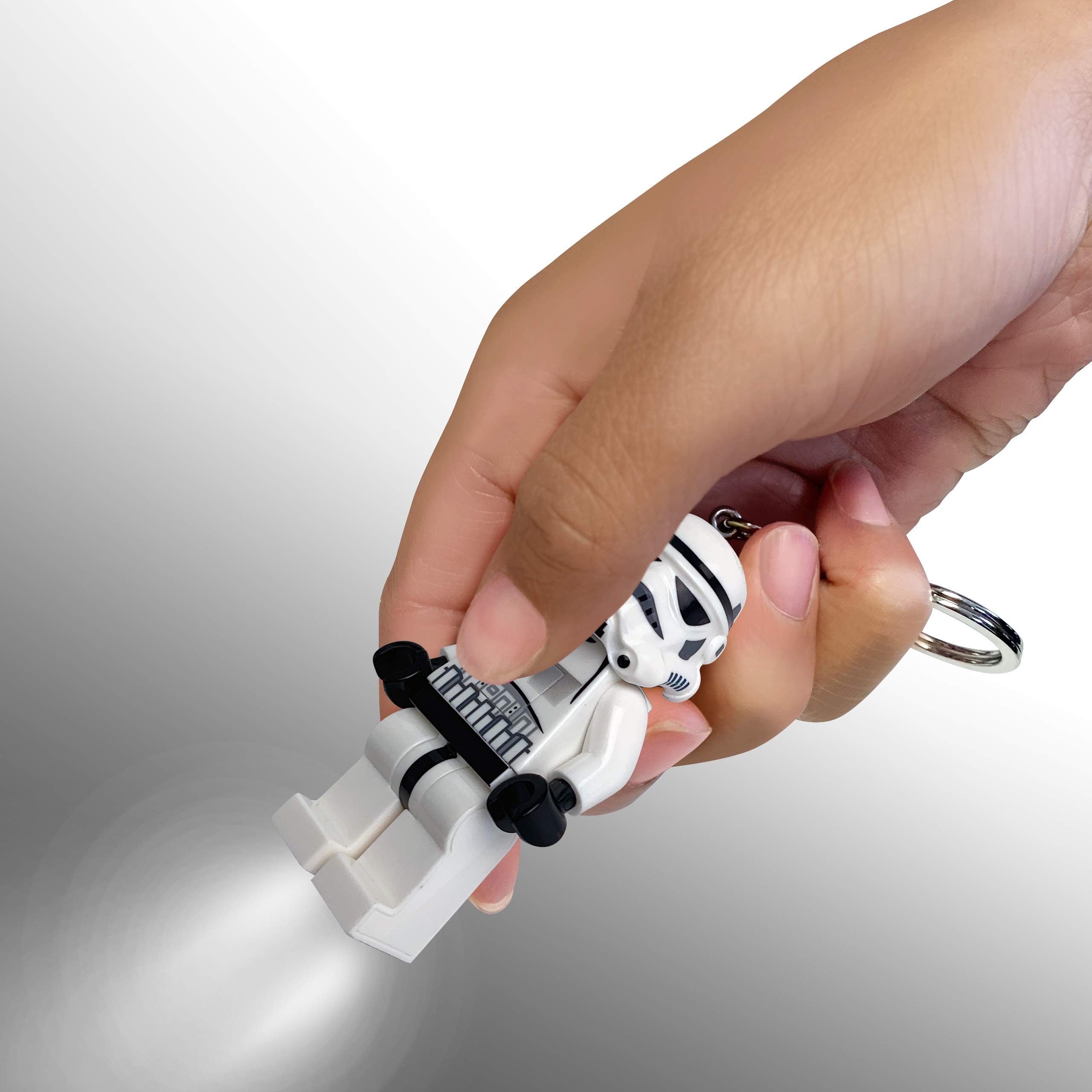 LEGO Star Wars Stormtrooper Keychain with LED Flashlight - 76mm Collectible Figure Toy Gift for Kids (Includes 2 CR2025 Batteries) - Perfect for Star Wars Fans, Cosplay Accessories & Everyday Carry