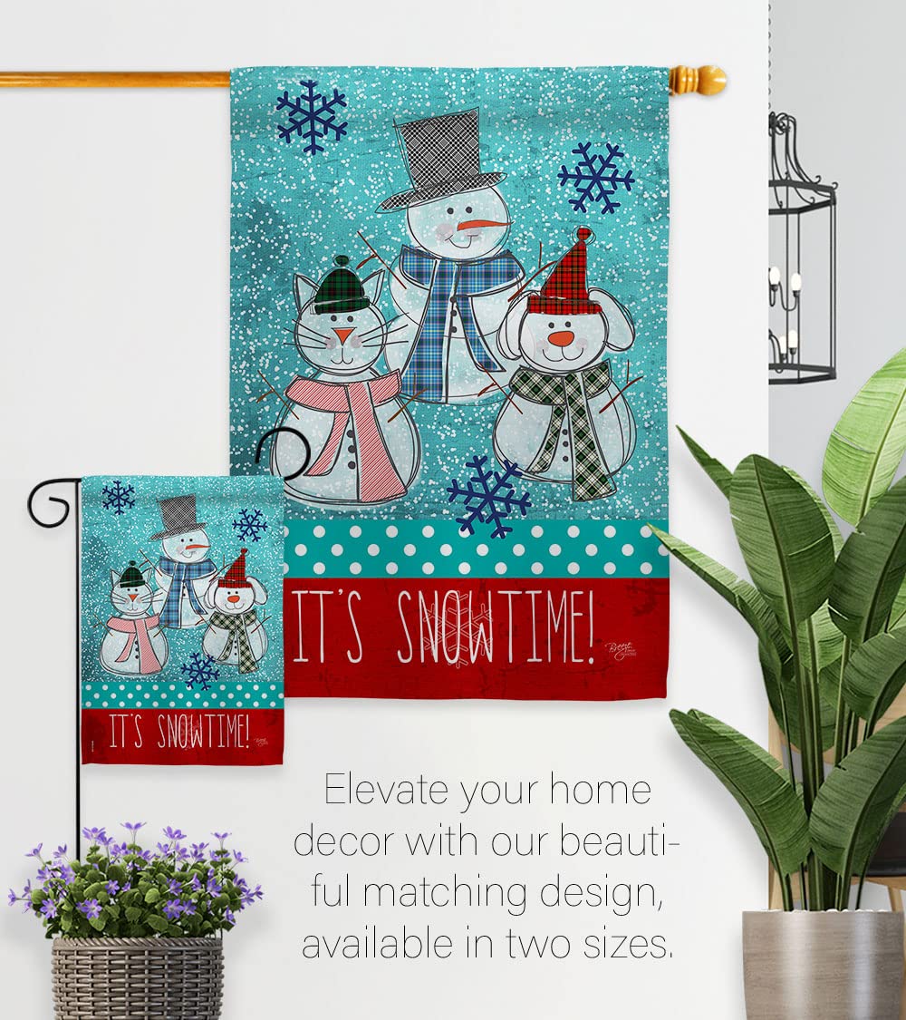 Winter Wonderland Decorative Banner Pole & Garden Flag Set 13x18.5in - Outdoor Holiday Decor