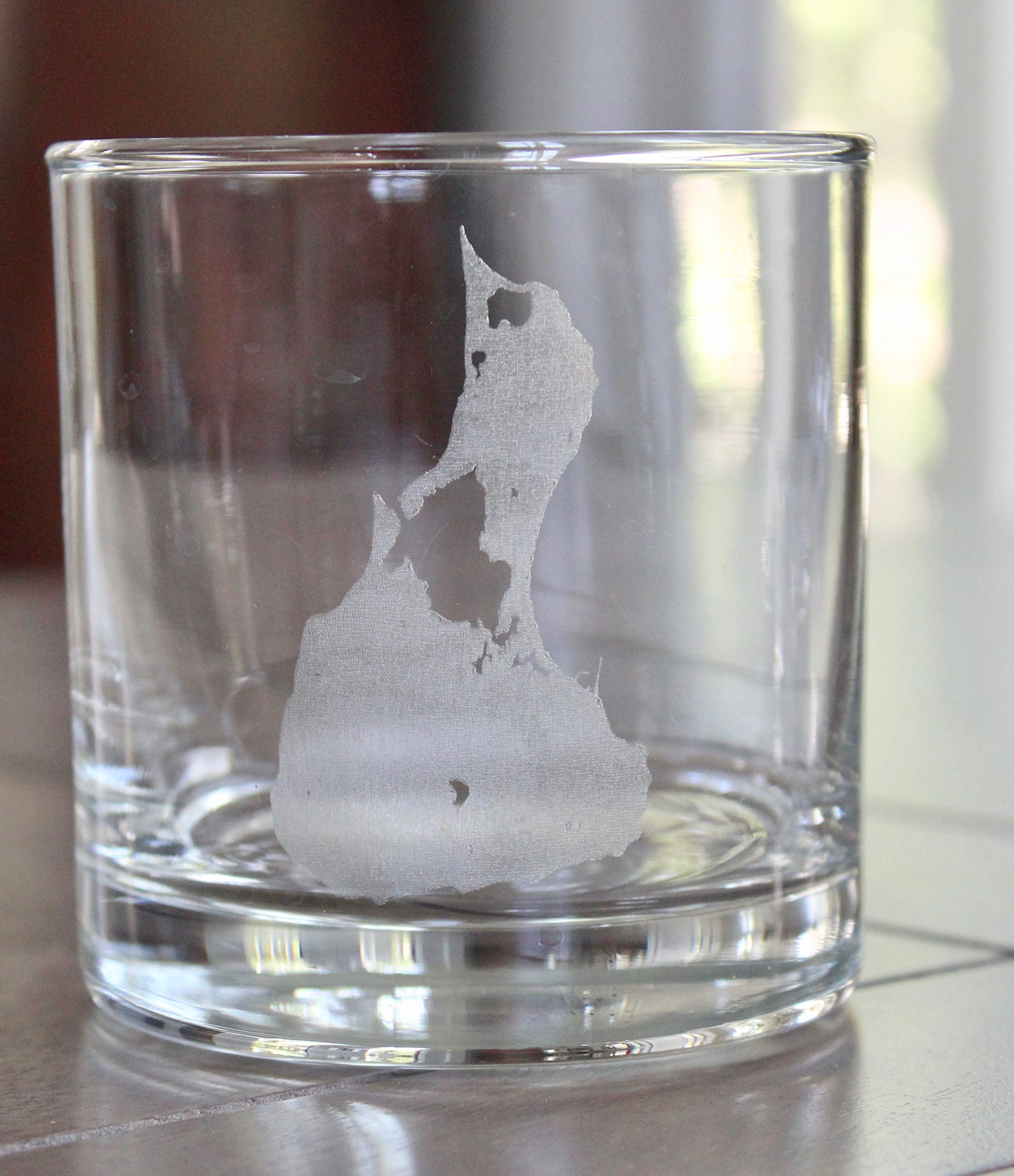 Block Island Map Pint Glasses Set of 2 - 16oz Beer Mugs with Coastal Design - Perfect for Home Bar, Beach House, and Gifts for Sailors & Map Lovers