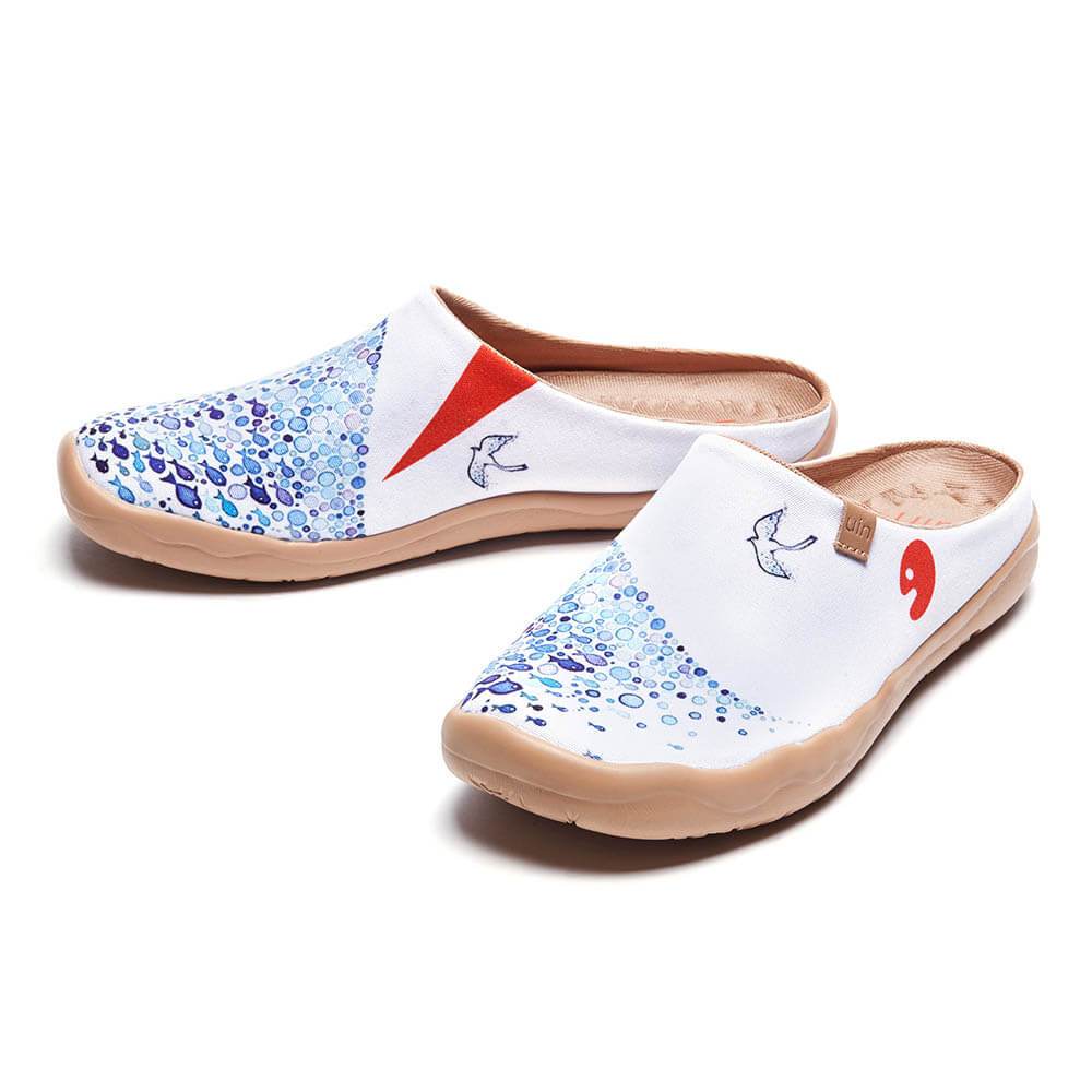 Pacific Time Slippers - Comfortable House Shoes for Men & Women | Soft Indoor/Outdoor Slides for Home, Beach, and Backyard Relaxation