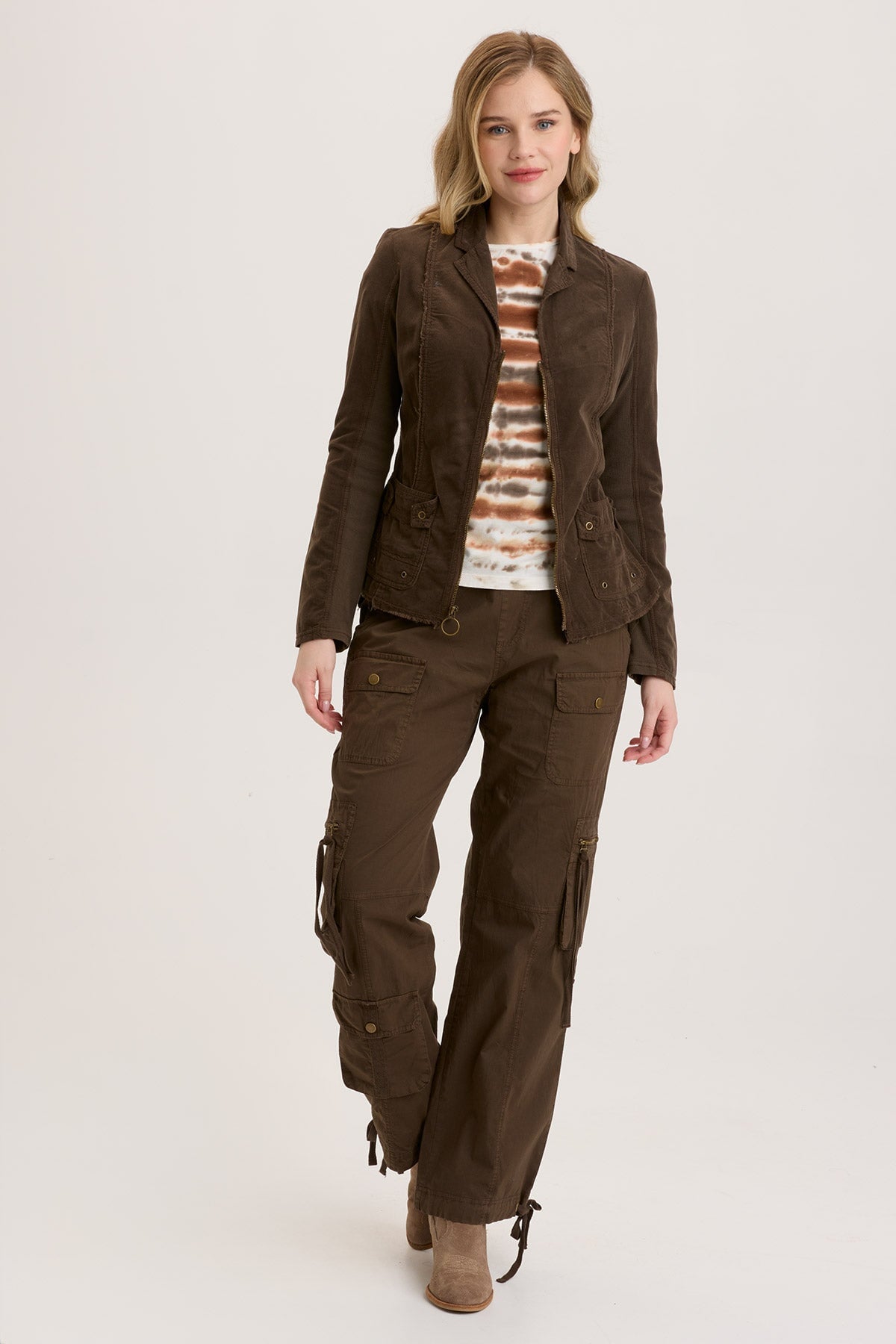 Stylish Cord Raphael Blazer for Women - Trendy Casual & Office Wear Jacket - Perfect for Business Meetings, Date Nights & Fall Layering