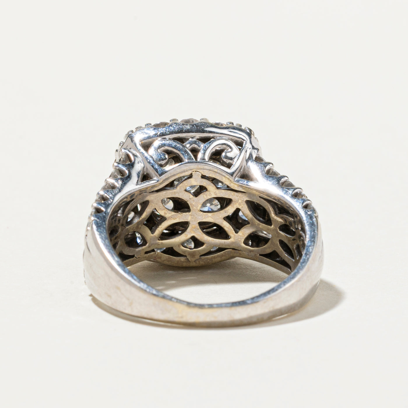 2.73ctw Diamond Cluster Halo Cocktail Ring - Size 7.25 - Elegant Statement Jewelry for Parties, Weddings & Special Occasions