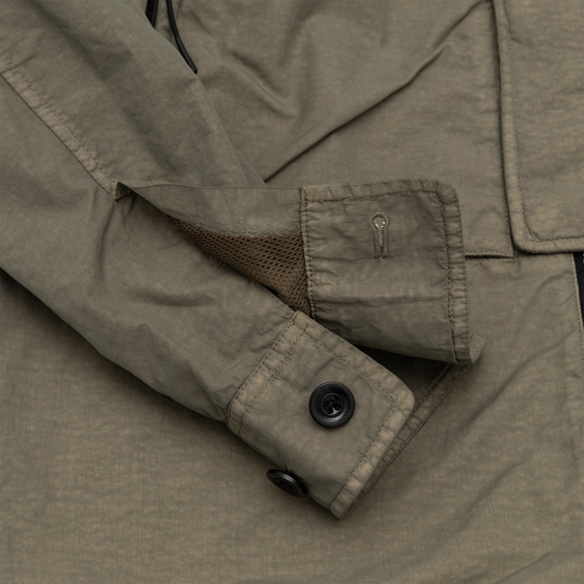 FLATT NYLON HOODED OVERSHIRT - Lightweight Water-Resistant Jacket for Men & Women | Perfect for Outdoor Activities, Travel & Casual Wear