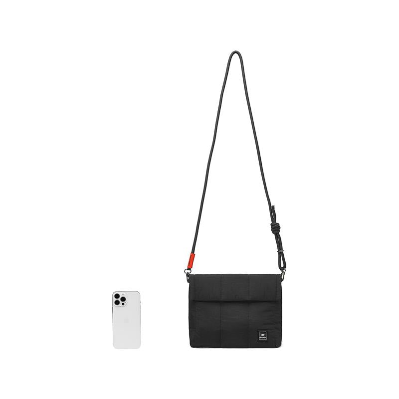 Stylish Shoulder Bag L424U013/0018 - Trendy Crossbody Purse for Women - Perfect for Work, Travel & Everyday Use