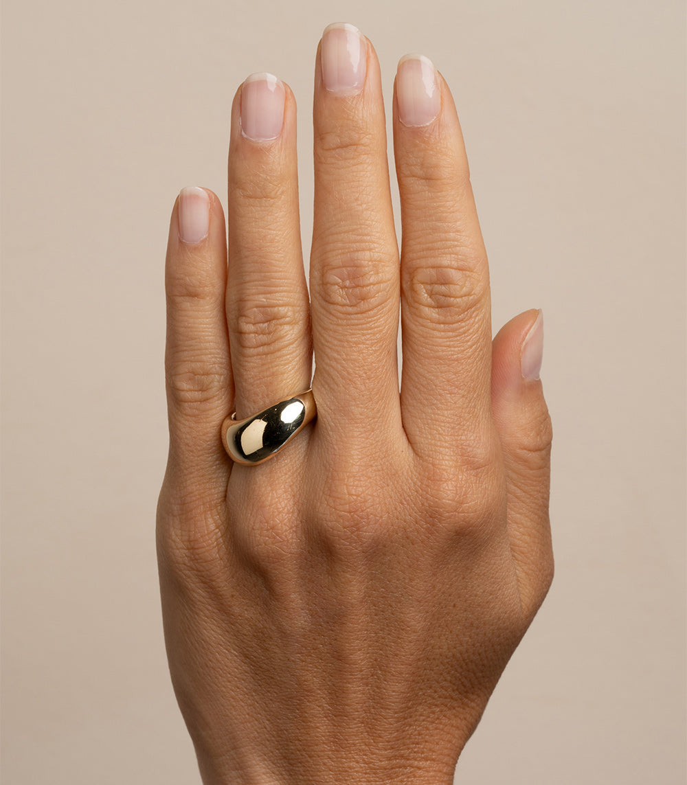 Premium Solid Gold Wedding Band for Men & Women – Elegant & Durable 14K/18K Yellow, White, or Rose Gold Ring – Perfect for Engagement, Anniversary, and Everyday Wear