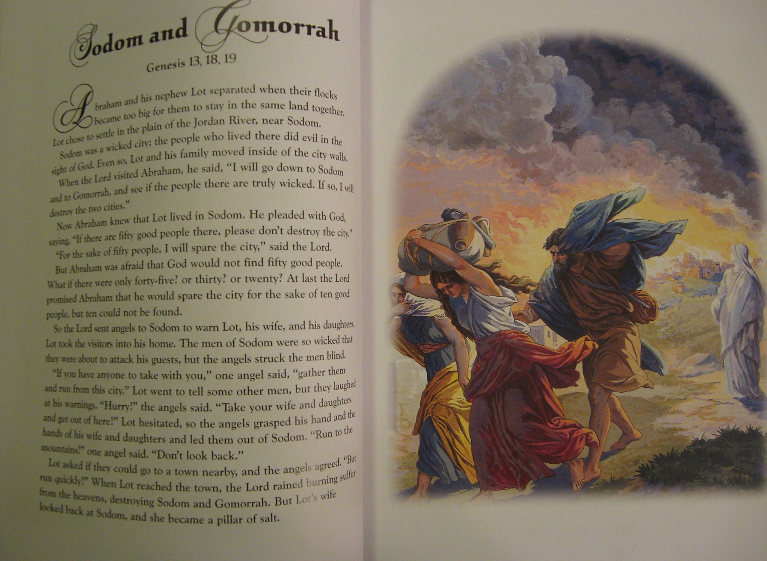 Classic Bible Stories: A Family Treasury Book - Inspirational Christian Children's Bible Stories for Kids & Family Devotions - Perfect for Sunday School, Bedtime Reading & Homeschooling