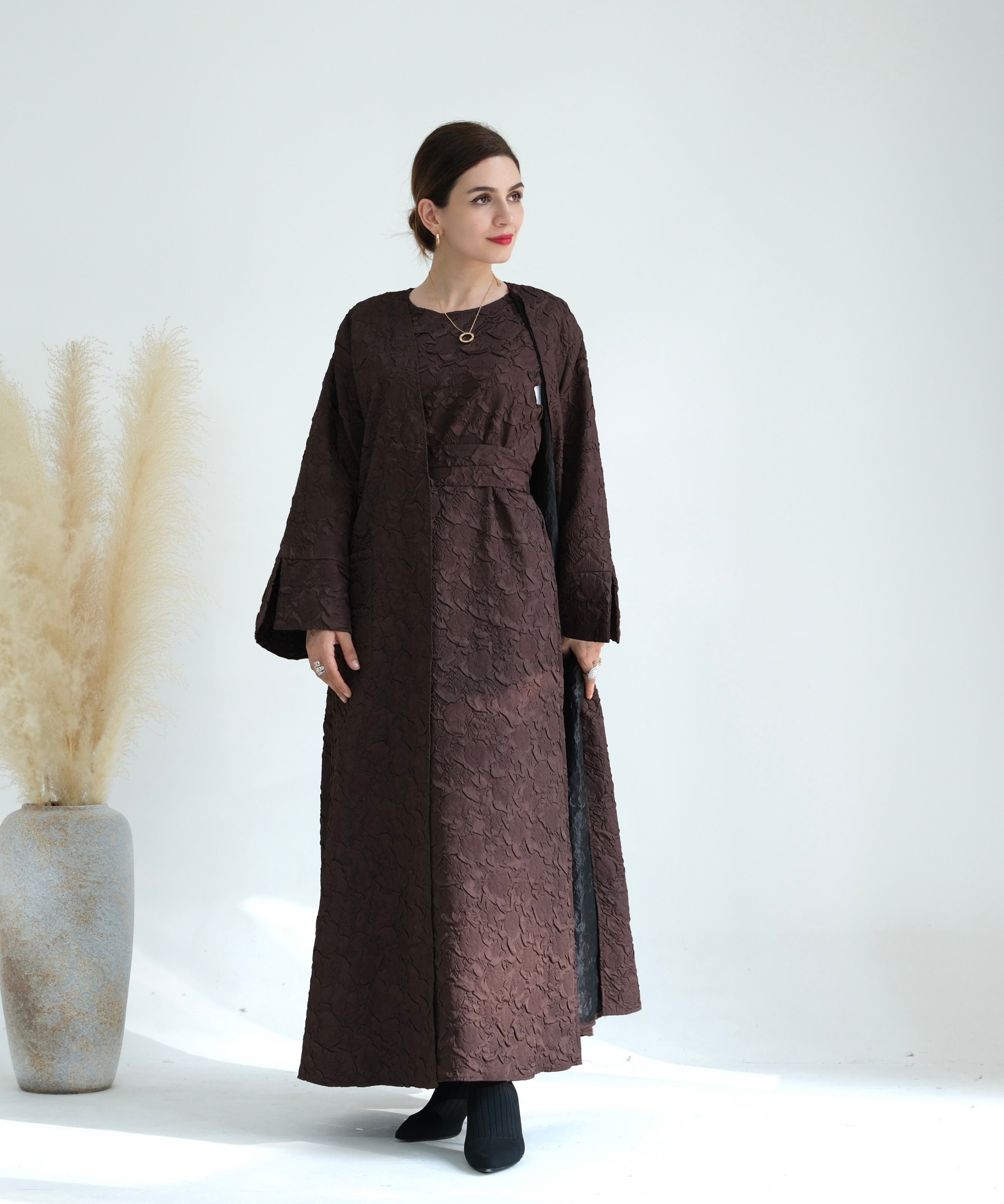 Elegant Eva Textured Abaya Set in Cocoa - Modest Islamic Prayer Dress for Women - Perfect for Eid, Ramadan, and Special Occasions