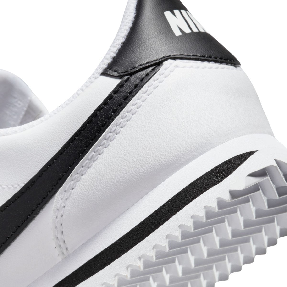 Nike Kids' Cortez Basic Sneakers - White & Lightweight Running Shoes for Boys & Girls - Perfect for School, Sports & Casual Wear
