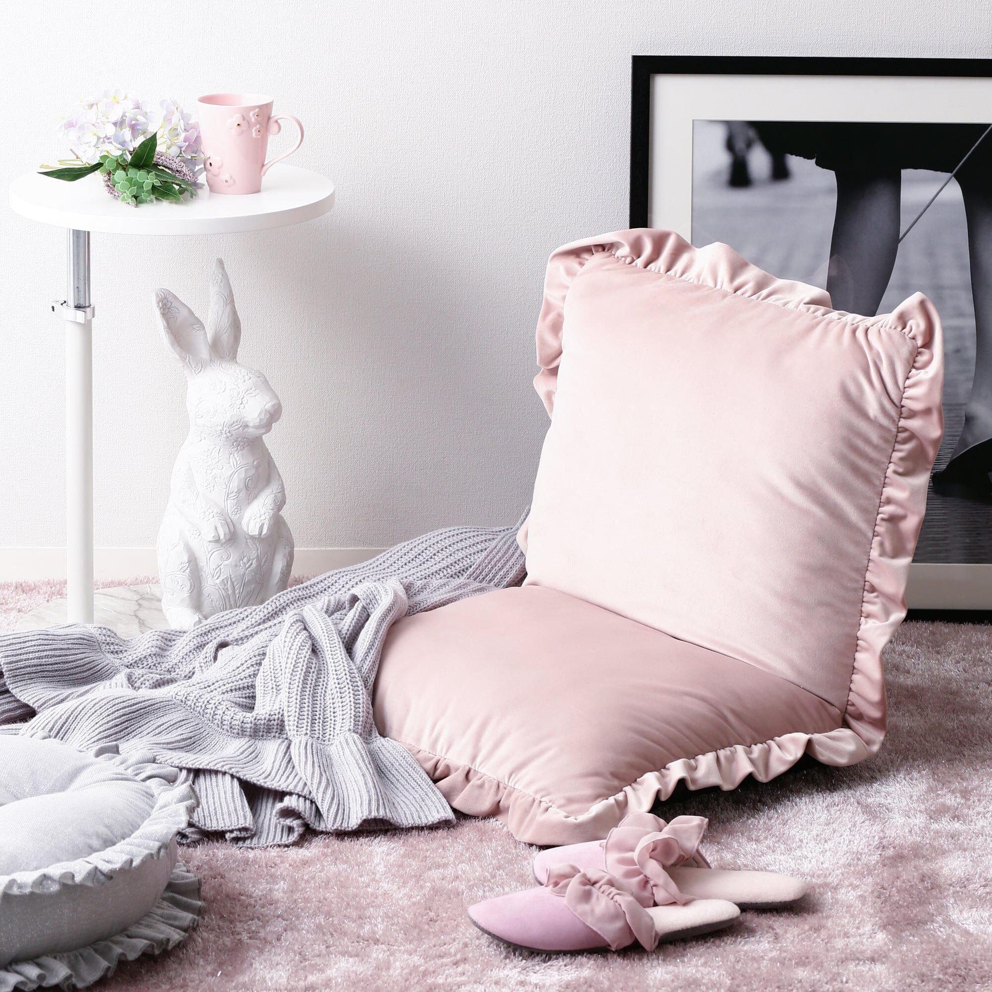 Large Pink Kaste Rug 200x200cm - Soft Plush Area Rug for Living Room, Bedroom, and Nursery Decor