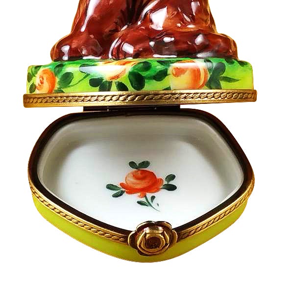 Hand-Painted Ruby King Charles Spaniel Limoges Porcelain Trinket Box | Collectible Dog Figurine | Perfect for Home Decor, Gift, and Royalty Enthusiasts