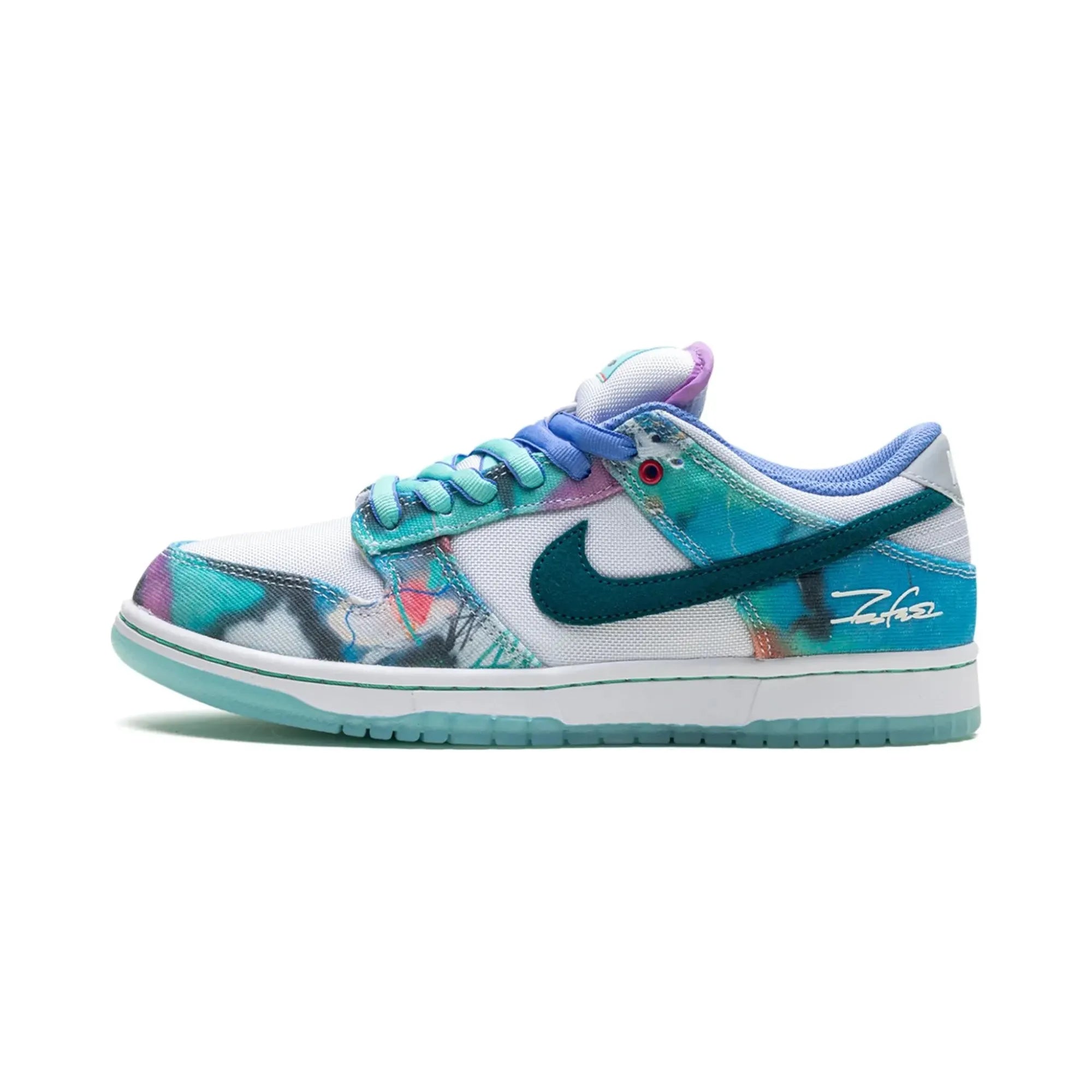Nike SB Dunk Low Futura Laboratories Bleached Aqua Sneakers - Men's Skateboarding Shoes for Streetwear & Casual Wear - Perfect for Skating, Urban Fashion, and Daily Outfits