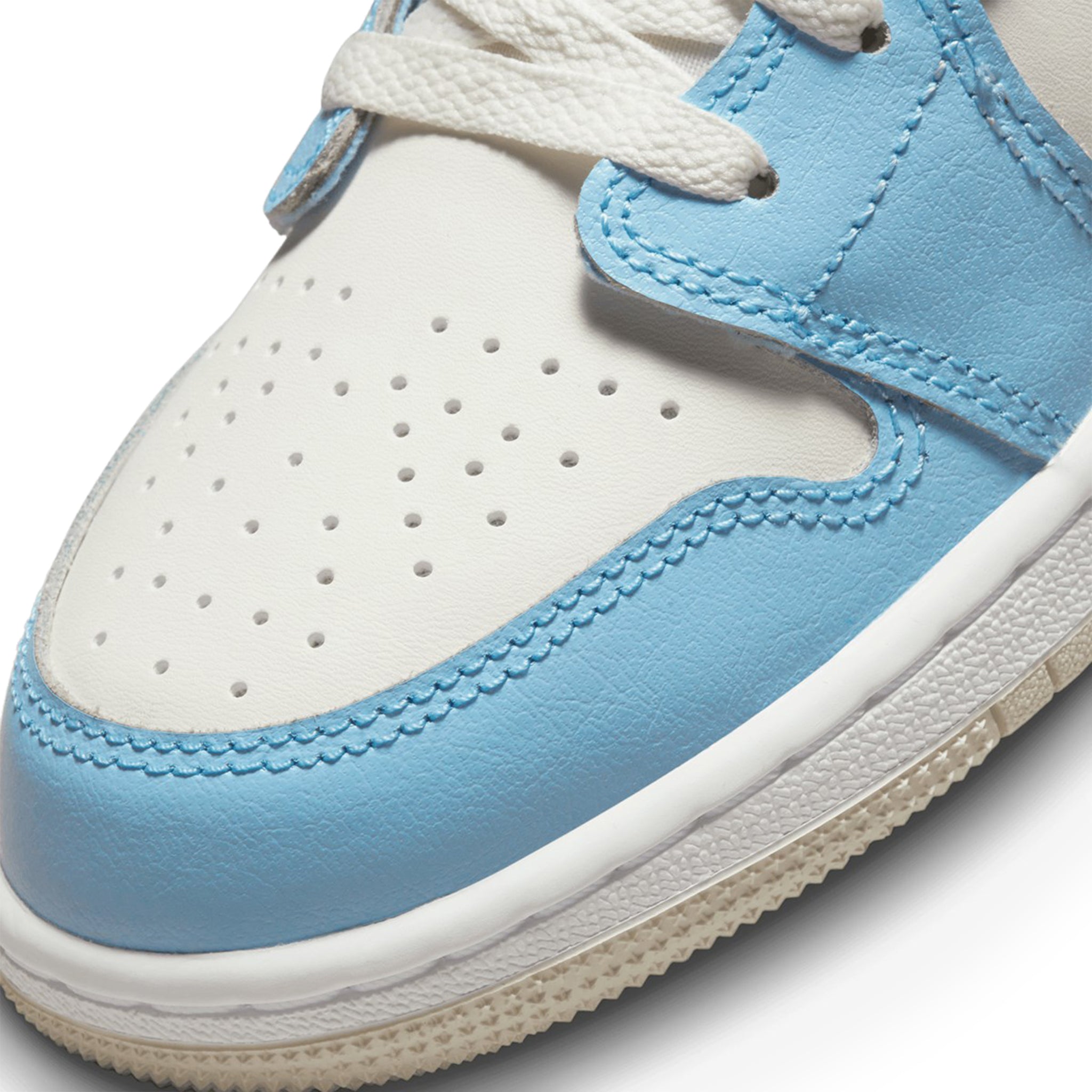 Air Jordan 1 Low GS Sneakers - Ice Blue & Black Basketball Shoes for Women & Girls - Perfect for Casual Wear, Street Style & Court Performance