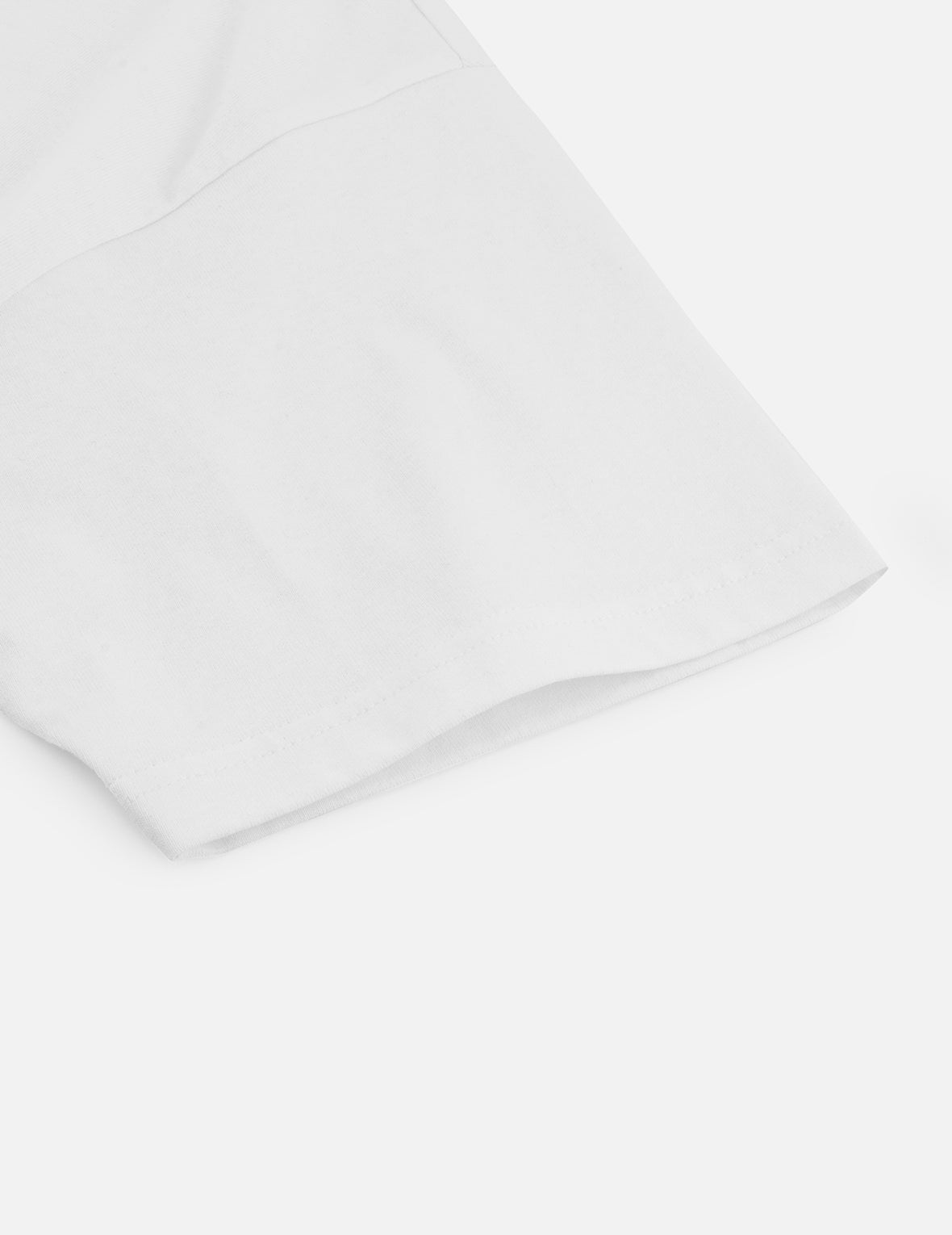 Stylish Multi-Pocket Relaxed Fit T-Shirt for Men & Women - Comfortable Casual Wear for Everyday Outfits, Travel & Outdoor Activities
