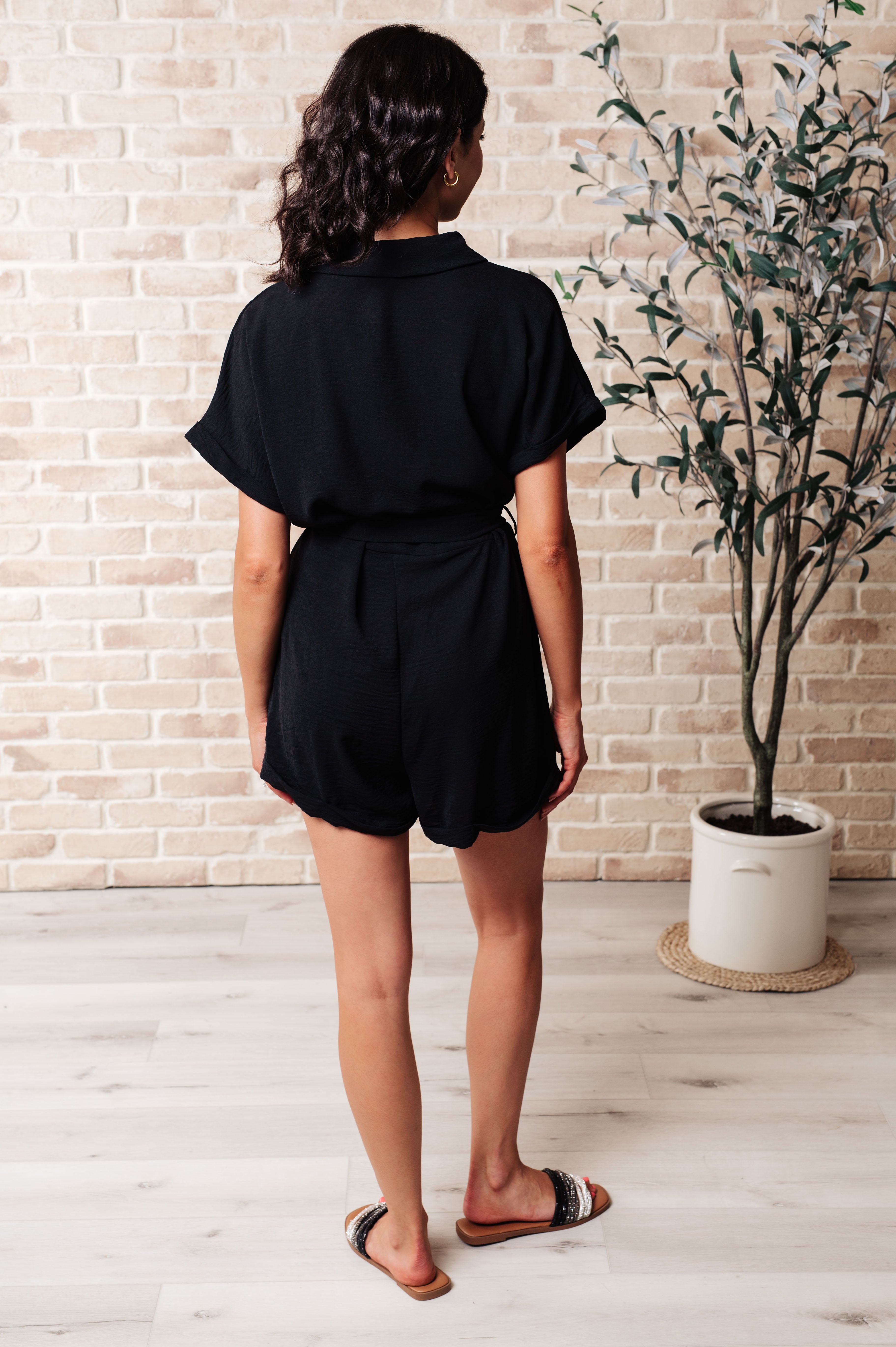 Stylish V-Neck Romper for Women - Comfortable & Trendy Jumpsuit for Casual Wear, Summer Outfits, and Beach Vacations