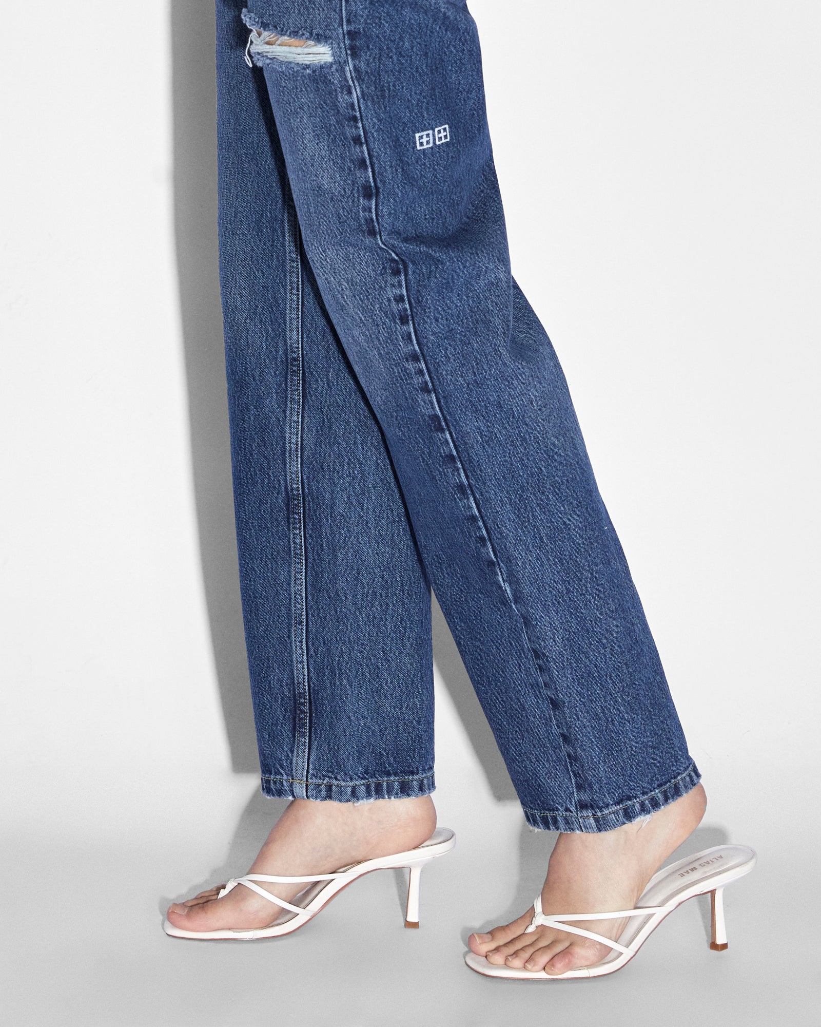Brooklyn Jean Stella Slashed - Trendy Ripped Denim Jeans for Women | Perfect for Casual Outfits & Street Style