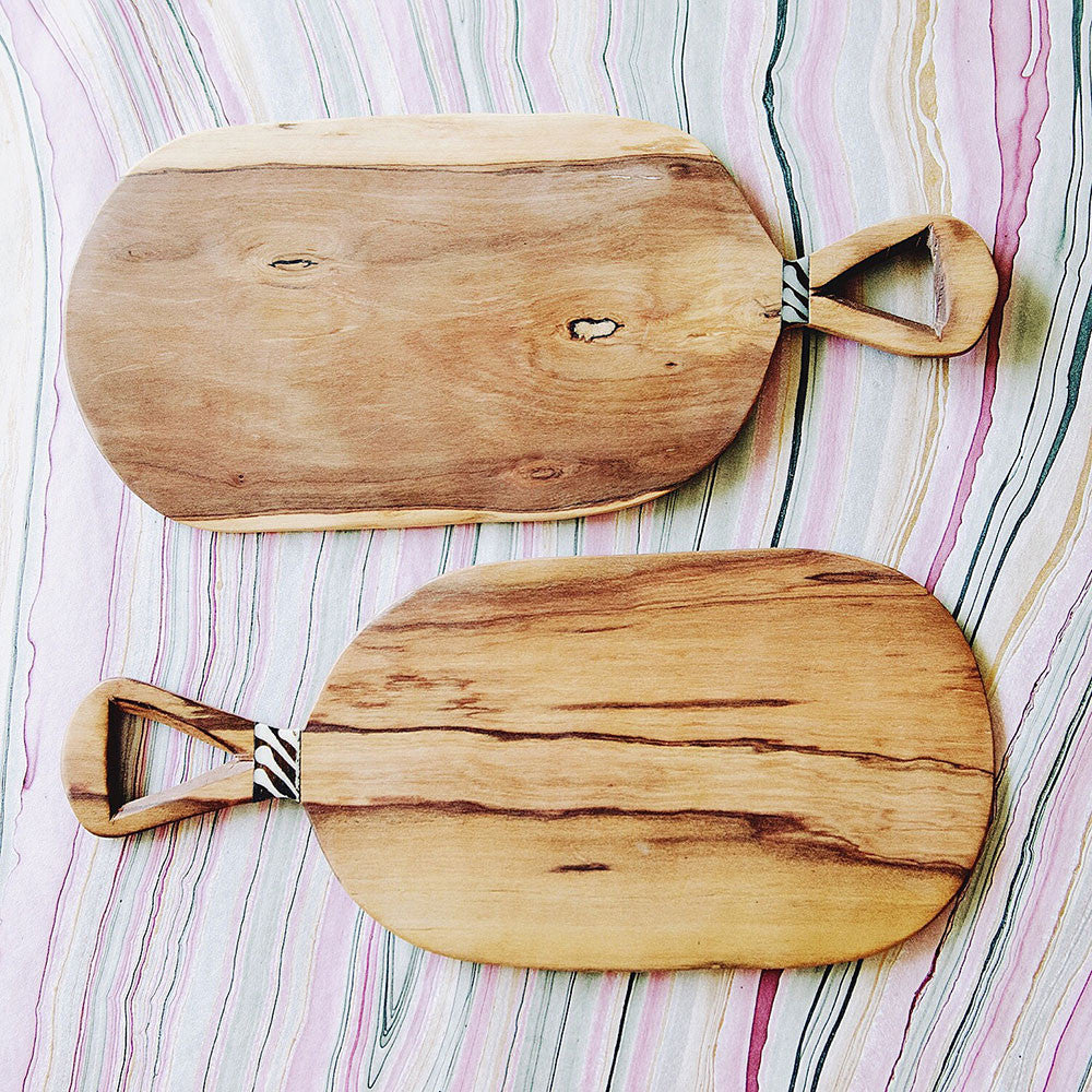 Premium Wild Olive Wood Cheese Cutting Board - Durable & Eco-Friendly Kitchen Serving Tray for Charcuterie, Cheese Platters & Entertaining - Perfect for Parties, Gifts & Home Use