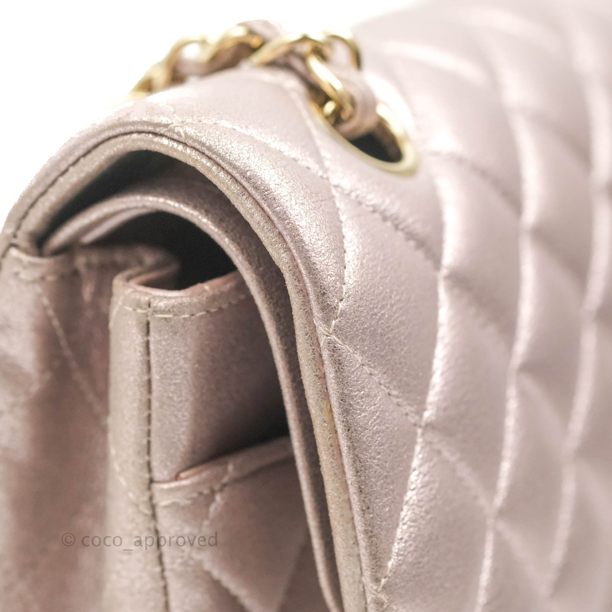 Chanel Classic M/L Medium Double Flap Bag in Rose Gold Pink Lambskin with Gold Hardware - Luxury Handbag for Women, Perfect for Parties, Weddings & Special Occasions