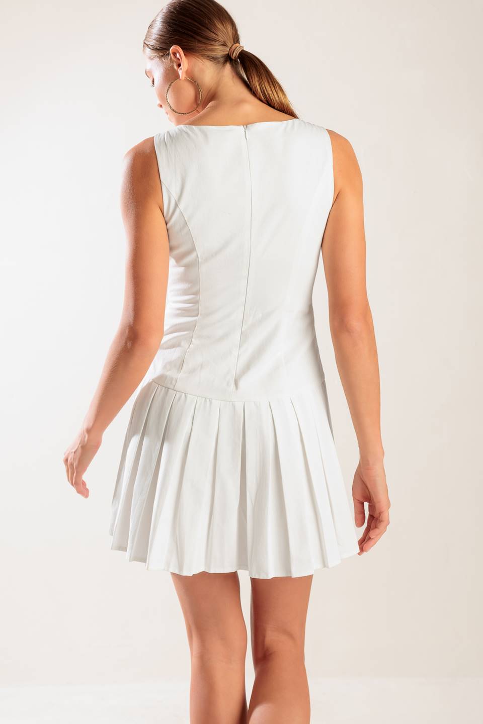 Elegant White Pleated Mini Skirt Dress - Women's Fashion for Parties, Dates & Casual Outings