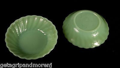 ANCHOR HOCKING 5 x 1.5 Inch Jadeite Mint Green Bowls Set of 2 - Vintage Kitchenware for Salads, Desserts & Serving - Excellent Condition