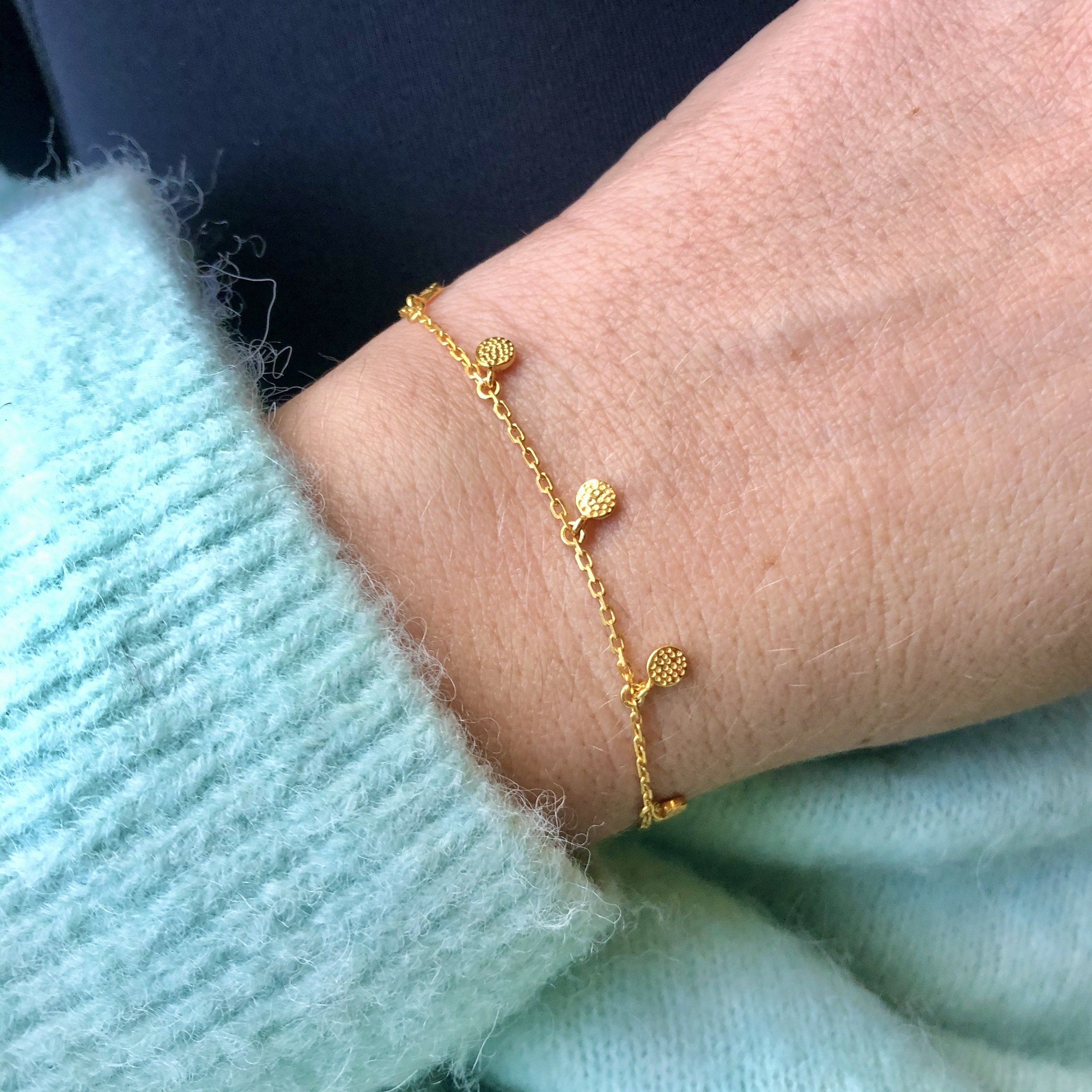 Mini Hanging Coin Bracelet for Women - Elegant Boho Charm Bracelet with Adjustable Chain - Perfect for Layering, Gifts & Everyday Wear