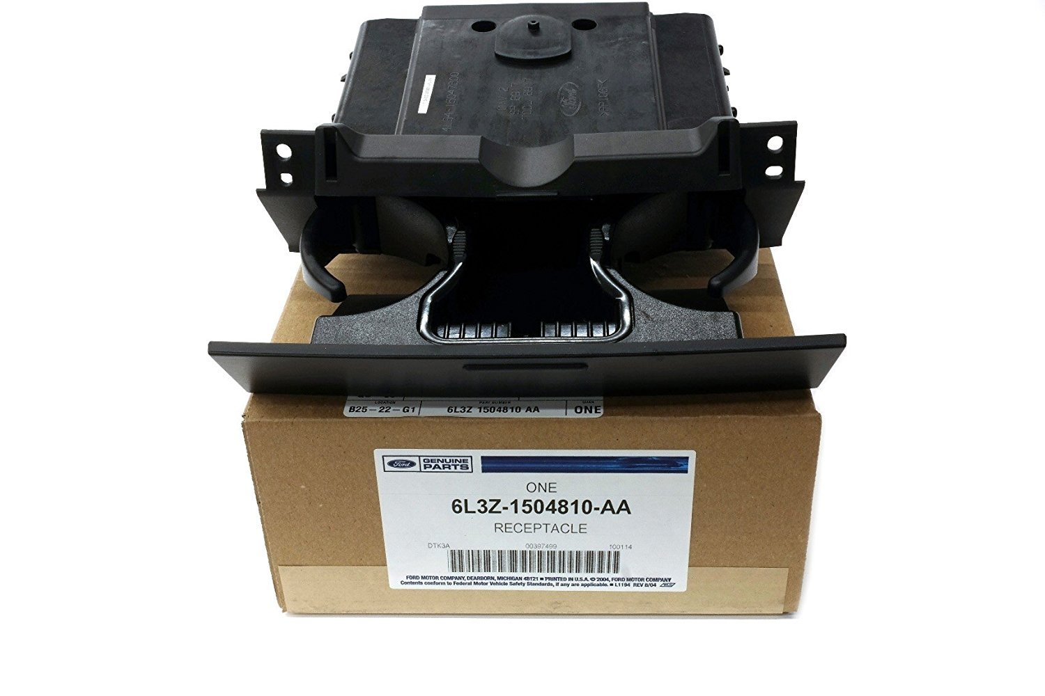OEM Ford Receptacle and Housing - Genuine Replacement Part for Ford Vehicles | Perfect for Electrical Repairs and Maintenance
