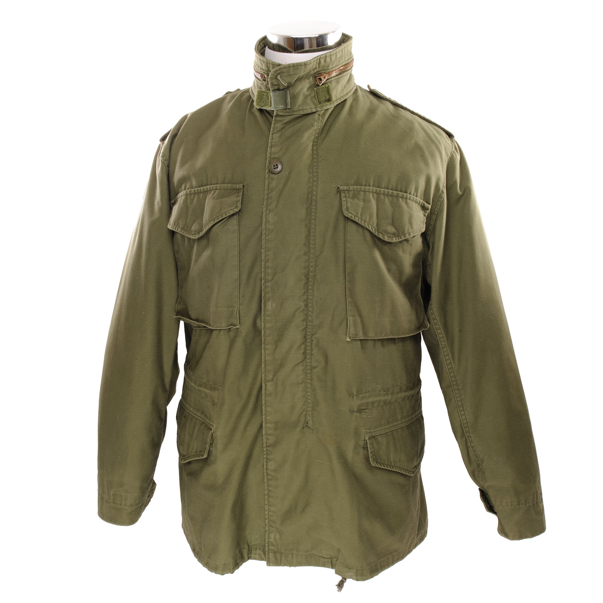 Vintage US Army M-1965 M65 Field Jacket - Vietnam War Era (1974) - Medium Regular Size with Liner - Military Surplus Outerwear for Outdoor Adventures & Historical Reenactments