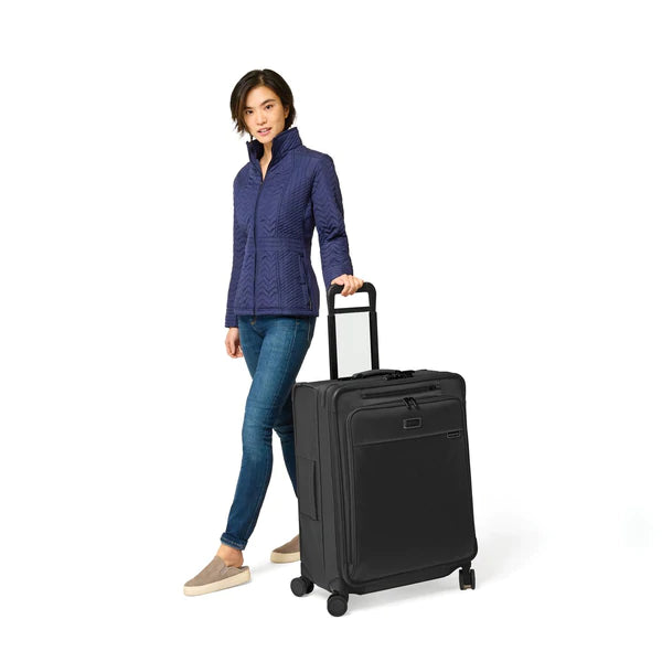 Briggs & Riley Baseline Medium 26