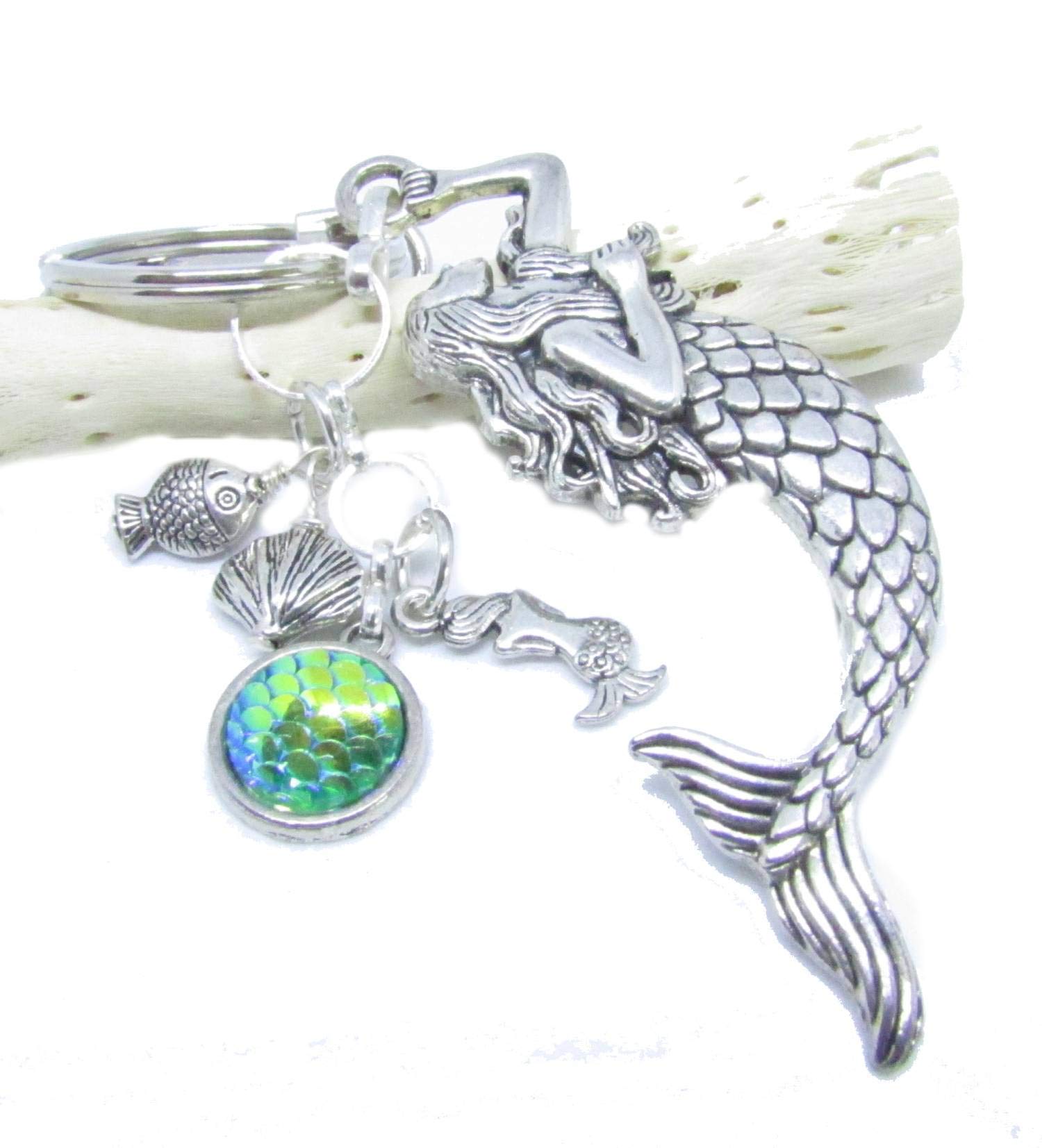 Mermaid Keychain with Fish Scale Pendant - Ocean Themed Keyring - Beach Inspired Gifts for Women - Tropical Car Accessories - Birthday Gifts for Mom - Perfect for Beach Vacations, Summer Outings & Mermaid Lovers