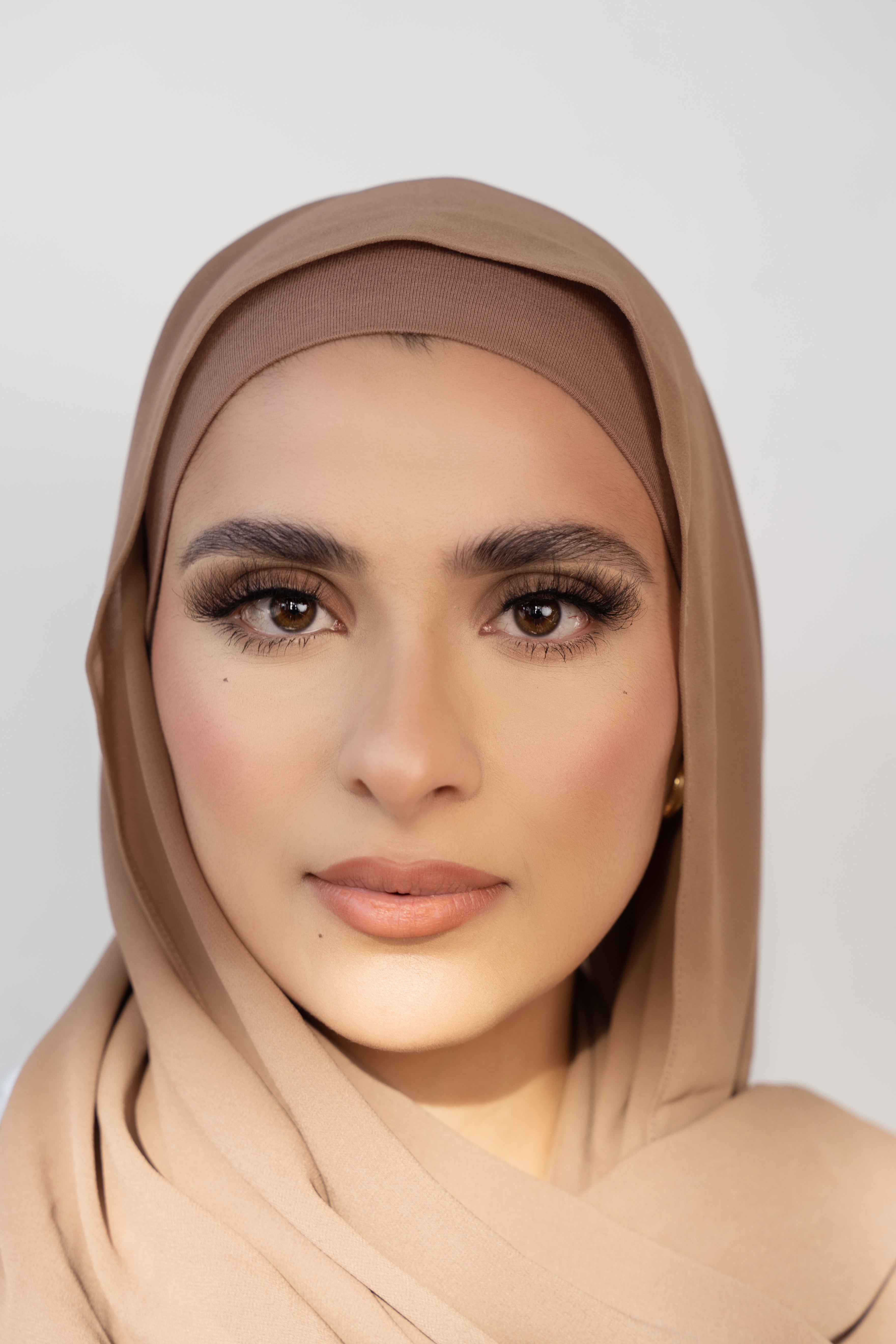 Elegant Chiffon Hijab Set Razan - Soft & Breathable Muslim Scarf for Women - Perfect for Daily Wear, Prayer, and Special Occasions
