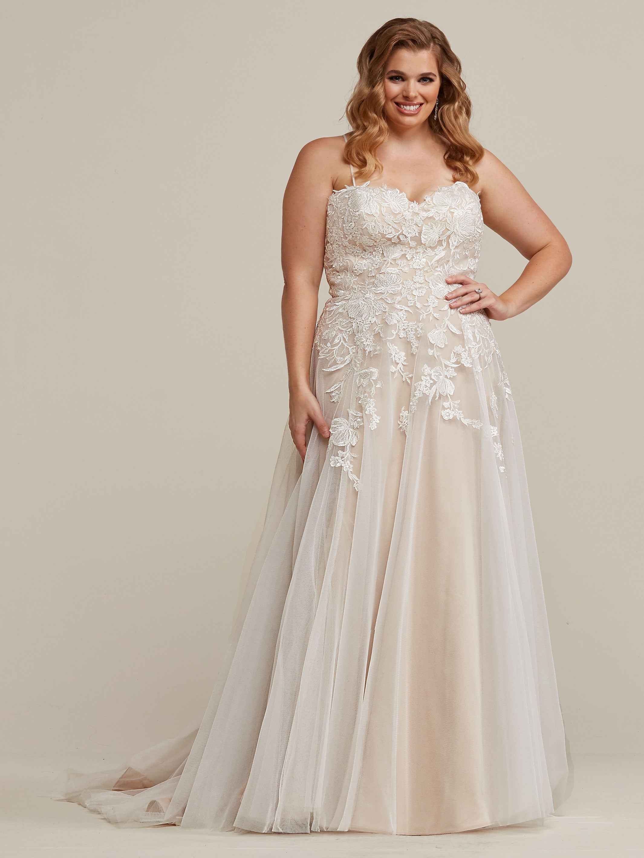Ivory/Champagne