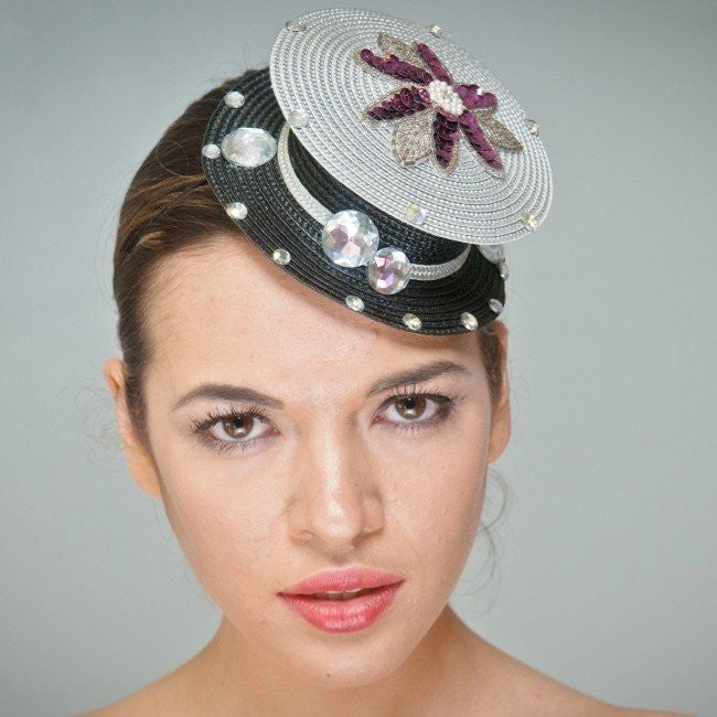 Elegant Black and Silver Rhinestone Fascinator Hair Clip - Perfect for Weddings, Parties, and Special Occasions