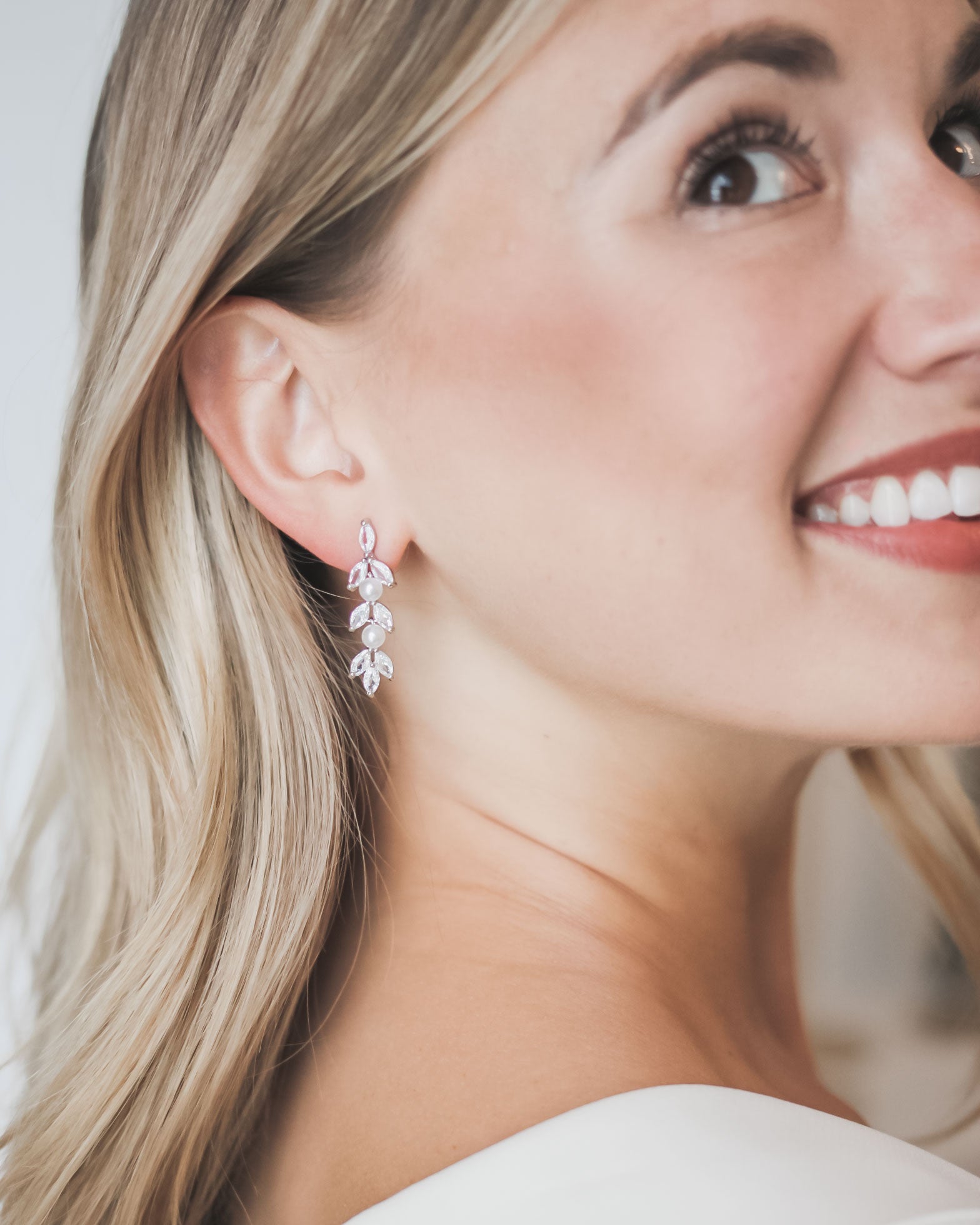Elegant Sydney Pearl CZ Earrings for Women - Cubic Zirconia & Simulated Pearl Drop Dangle Earrings - Perfect for Weddings, Parties & Special Occasions