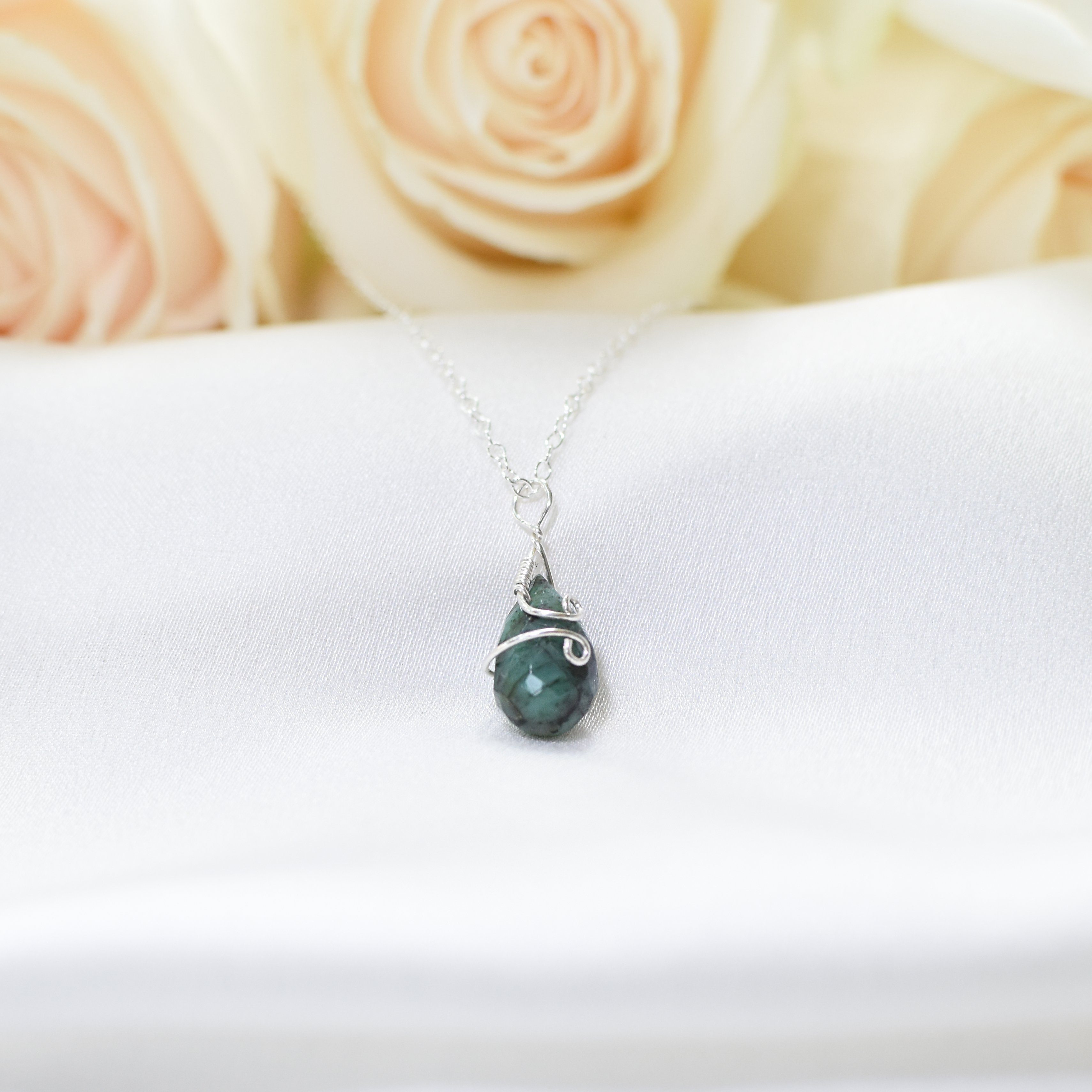 Raw Emerald Charm Necklace - 925 Sterling Silver Jewelry for Women | Elegant Bohemian Style Pendant | Perfect for Everyday Wear, Gifts & Special Occasions