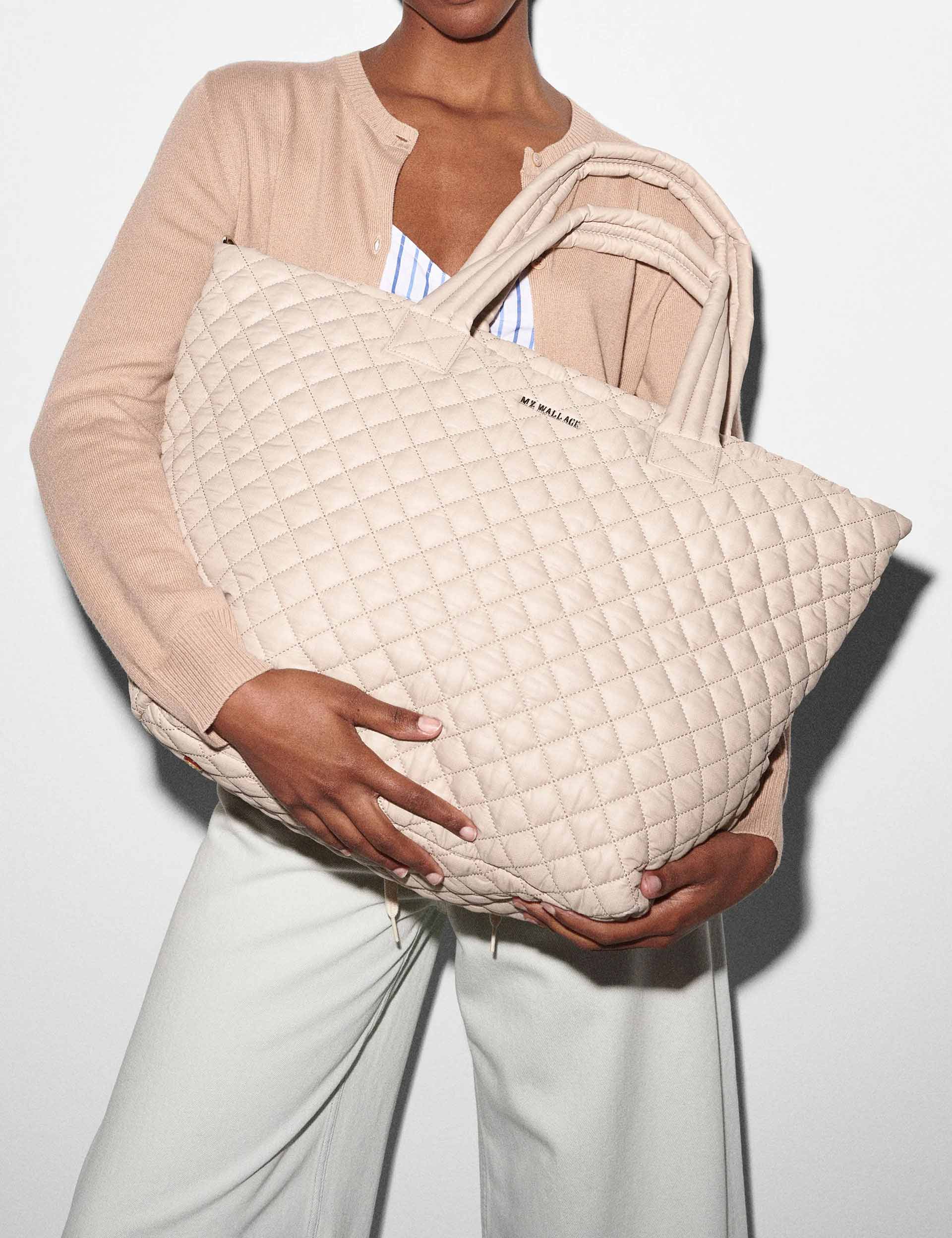 Premium Large Metro Tote Bag - Stylish Mushroom Pattern Design for Women | Spacious Work & Travel Tote | Perfect for Office, Shopping & Beach Outings
