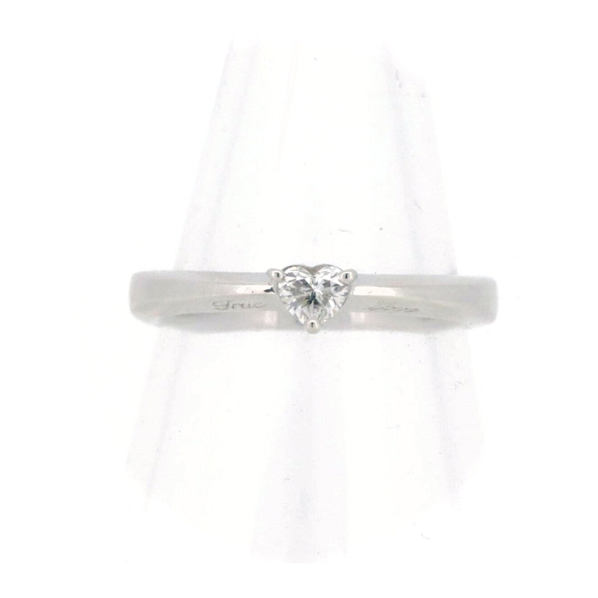 4℃ Heart Shaped Diamond Ring in Platinum 950 - Perfect for Anniversaries, Engagements & Romantic Gifts
