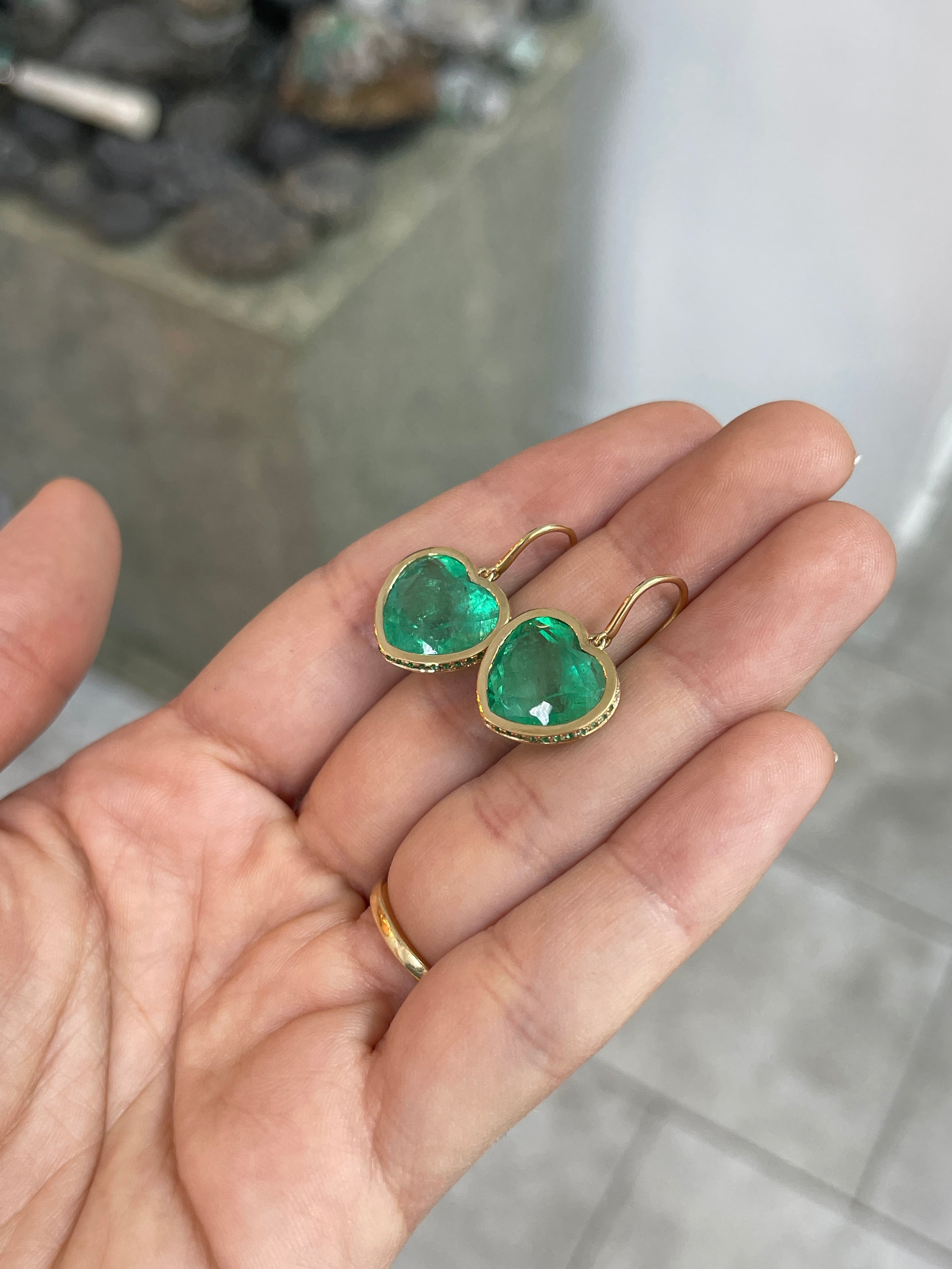 17.40tcw Bubbly Colombian Emerald Heart Dangle Earrings with Ombre Diamond & Emerald Bezel in 18K Gold – Elegant Jewelry for Weddings, Parties & Special Occasions