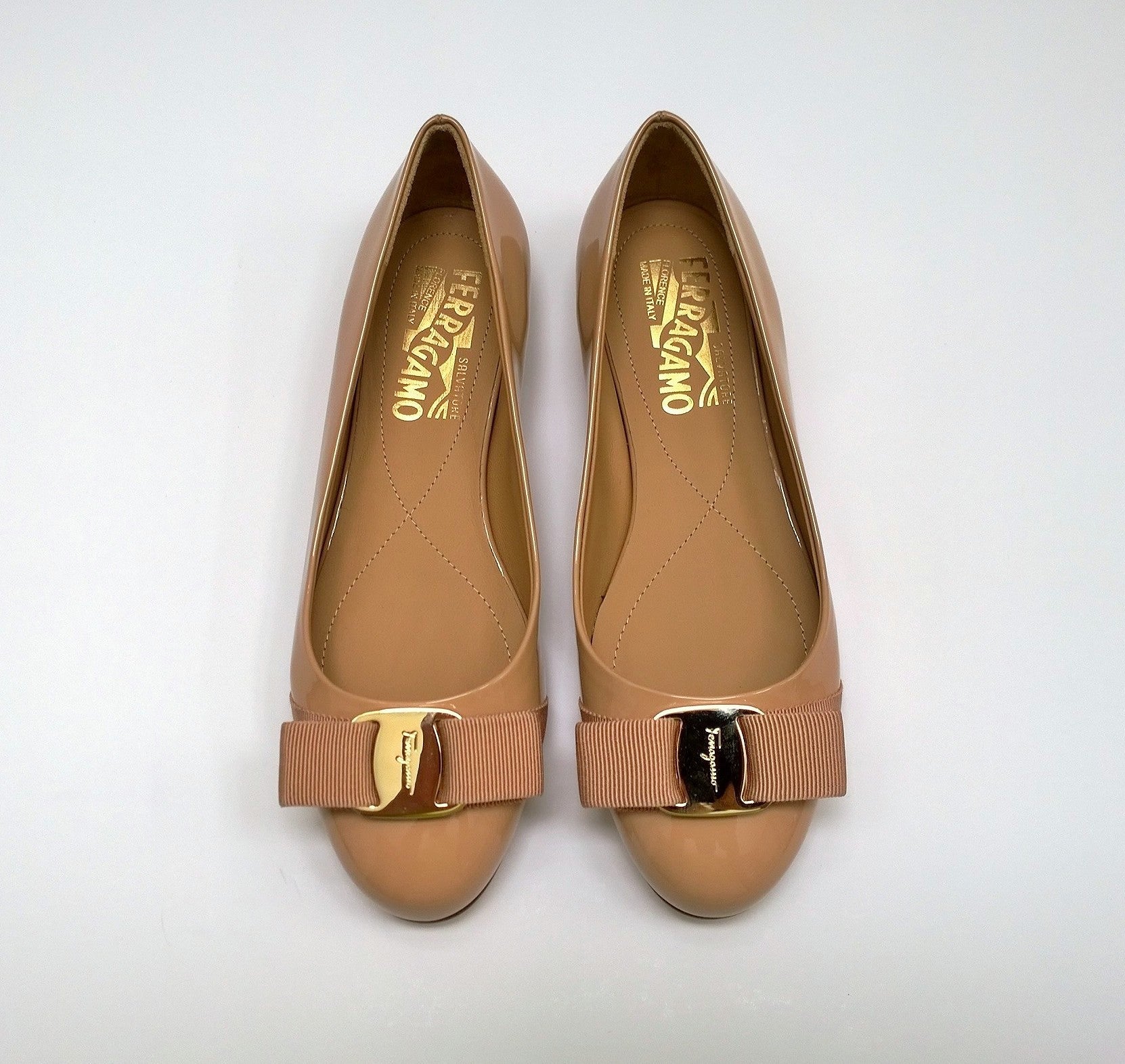 Ferragamo Varina Bow Flats Women's Shoes - C Width, Nude Patent Leather, Brand New in Box | Perfect for Office Wear, Weddings & Special Occasions