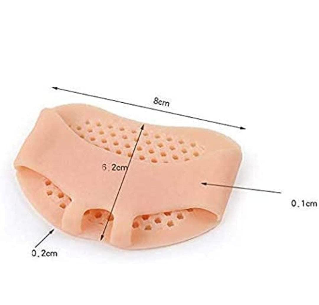 CHIRANSI Half Heel Socks with Anti-Crack Silicon Gel - Moisturizing Foot Protector for Heel Care & Pain Relief - One Size Fits All for Men & Women (Beige) - Perfect for Dry Skin, Cracked Heels & Overnight Foot Treatment
