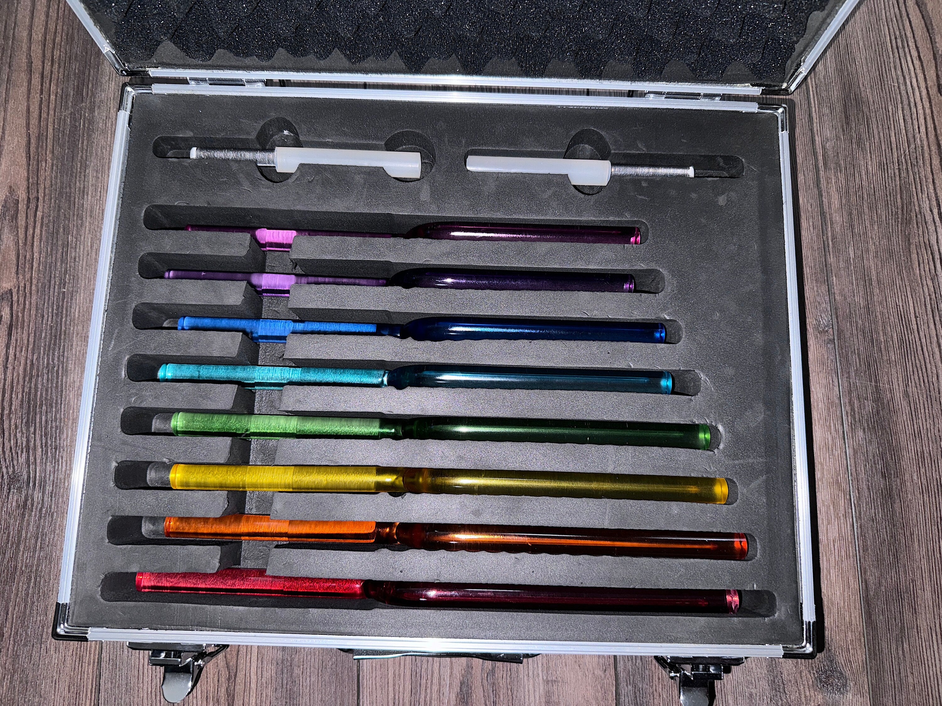 8-Piece Crystal Tuning Fork Set - 16mm Full Octave Notes (CDEFGAB & C) with Metal Carry Case - Perfect for Sound Healing, Meditation & Energy Therapy