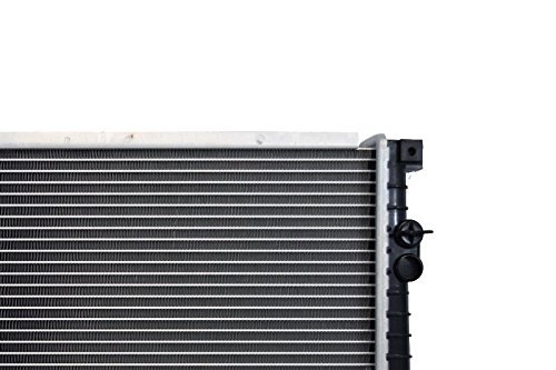 High-Performance Aluminum Car Radiator - Efficient Engine Cooling for Sedans, SUVs & Trucks - Ideal for Daily Commute, Off-Roading & Heavy-Duty Use