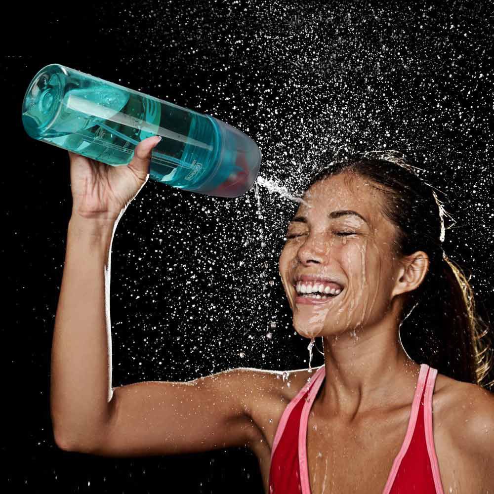 BPA Free 600ml Sports Water Spray Bottle for Cycling, Running & Hiking - Gym & Outdoor Use (Blue)