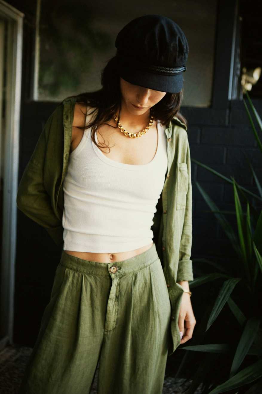 Vintage Linen Long Sleeve Woven Shirtdress in Sea Kelp Green - Casual Boho Chic Dress for Women, Perfect for Beach Outings and Summer Travel